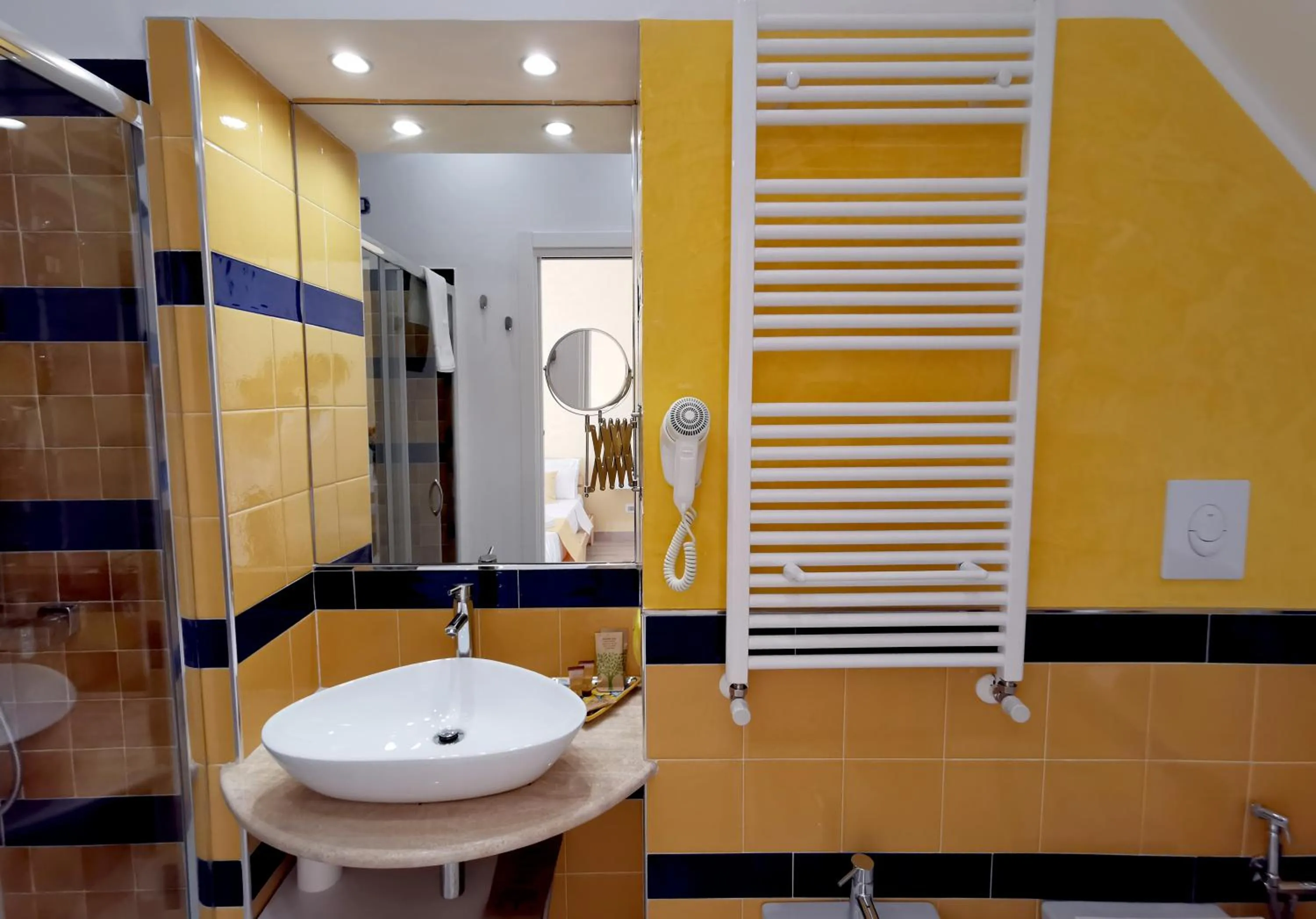 Bathroom in La Suscella Bed & Breakfast