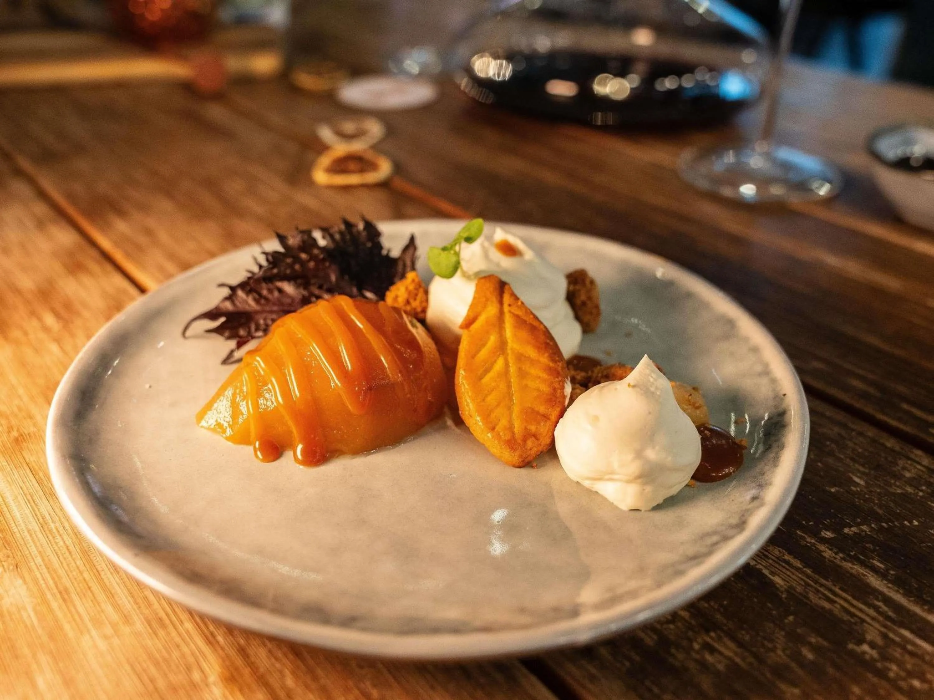 Restaurant/places to eat in ibis Marseille Centre Euromed