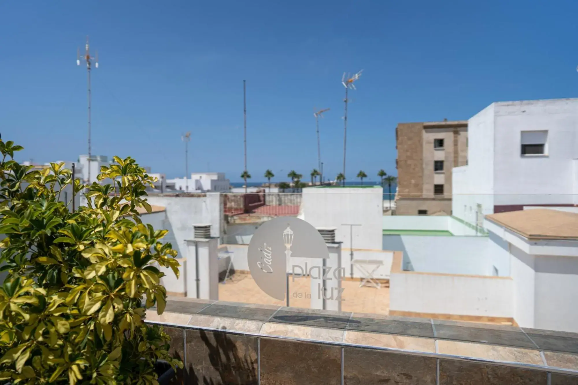 Double Room with Terrace and Sea View in Plaza de la Luz Cádiz Double Room with Terrace and Sea View in Plaza de la Luz Cádiz