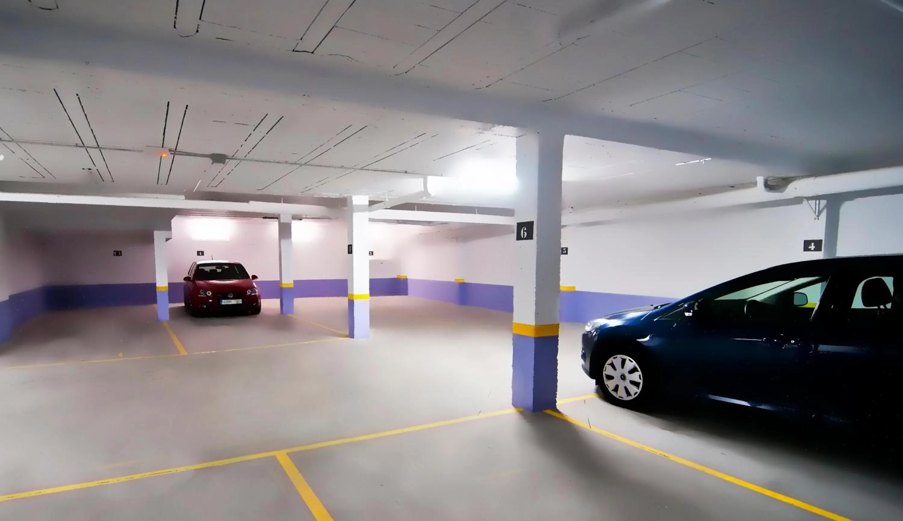 Area and facilities in Plaza de la Luz Cádiz