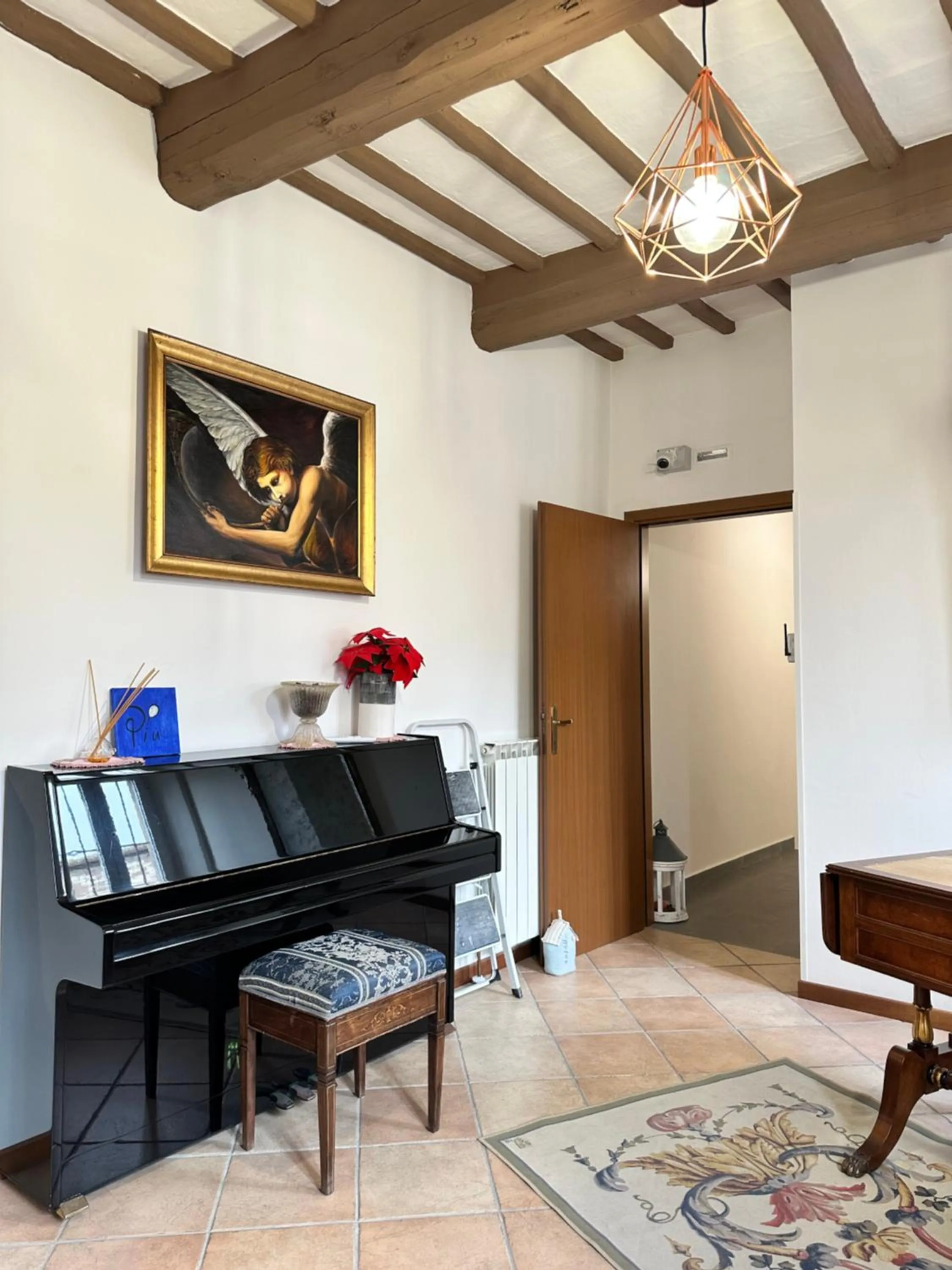Communal lounge/ TV room in Santa Cecilia Perugia - Rooms&Suite