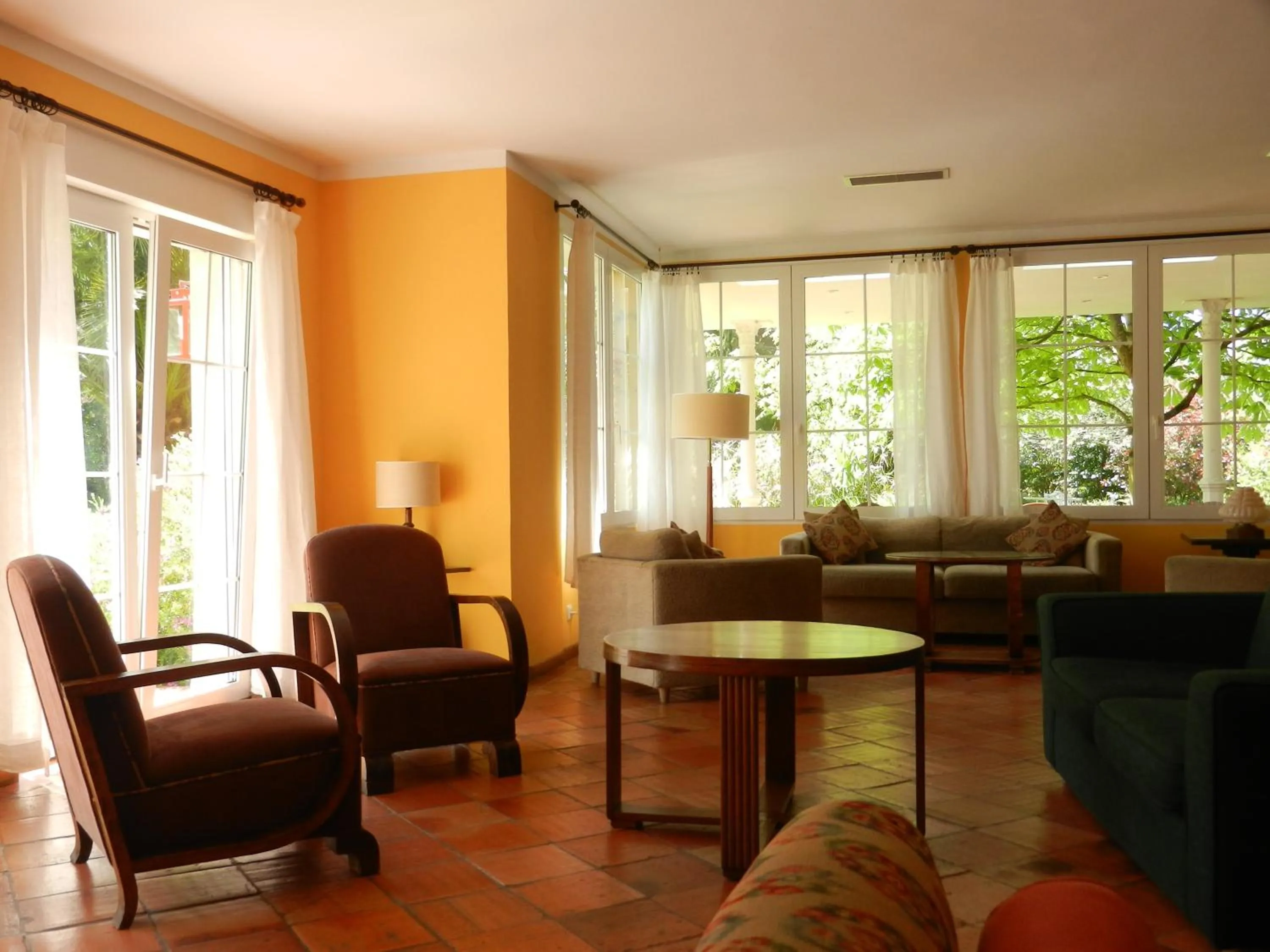 Communal lounge/ TV room in El Habana Llanes