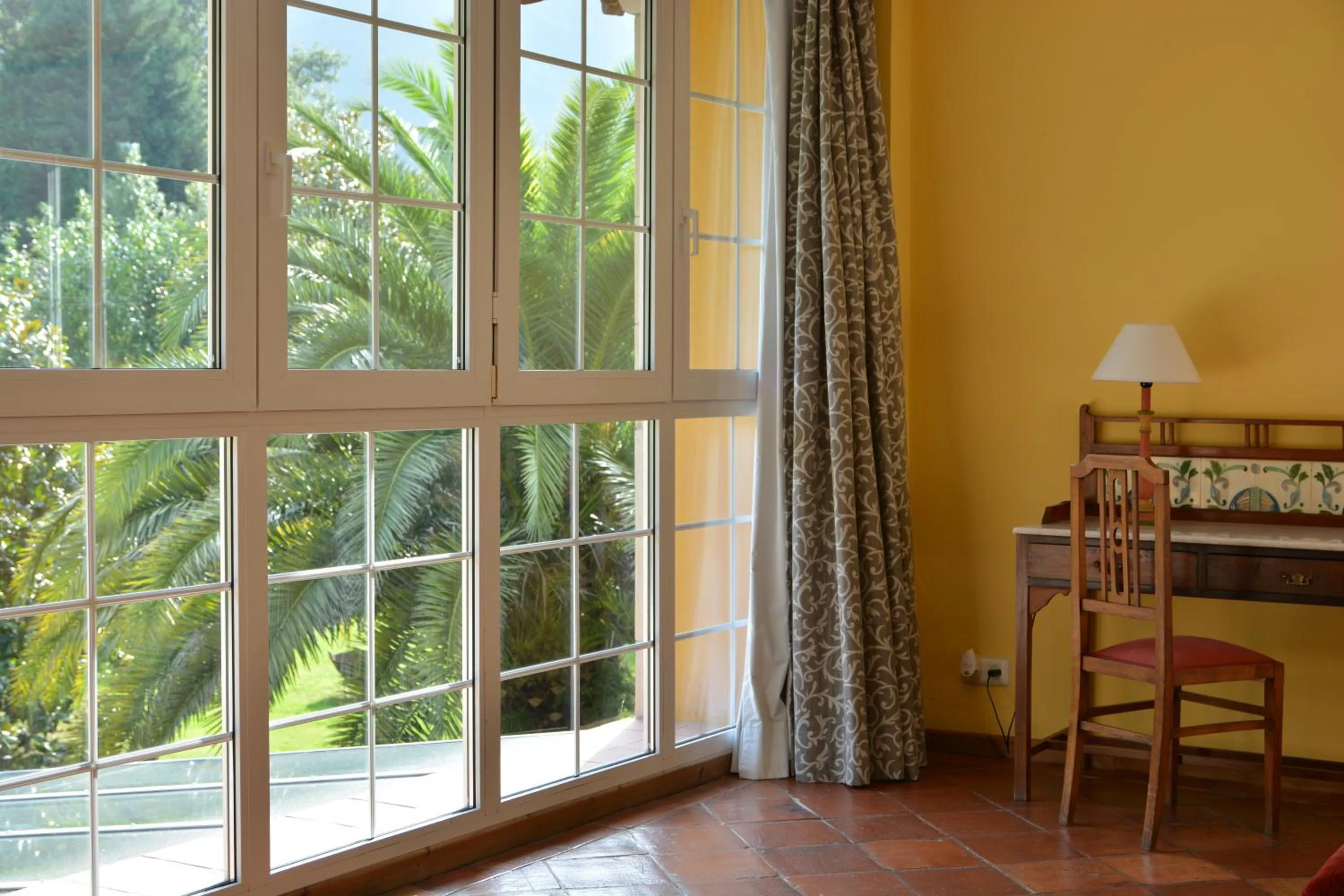 Garden view in El Habana Llanes