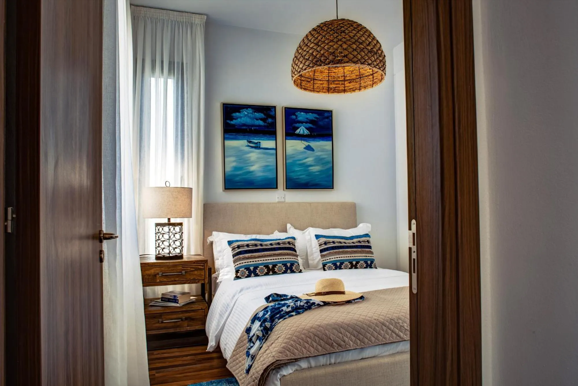 Bed in Atlantis Gardens