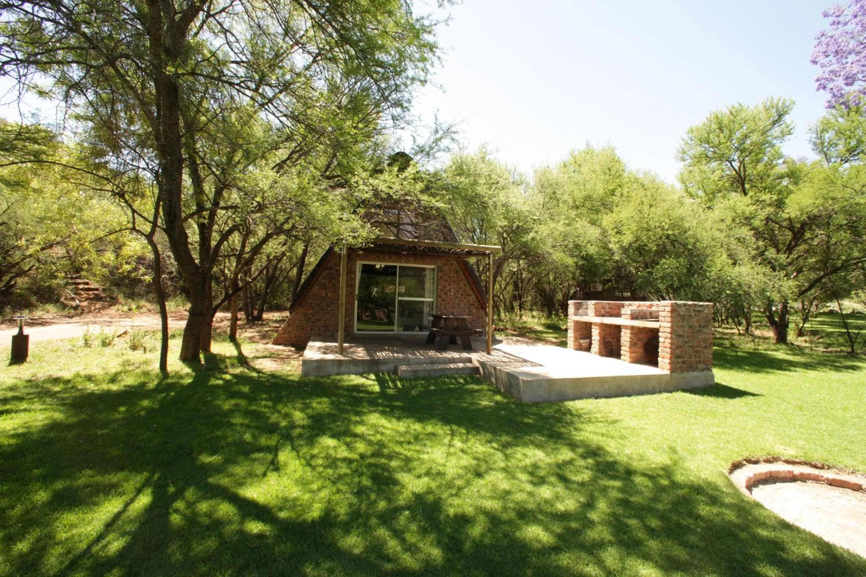 Property building in Ko Ka Tsara Bush Camp