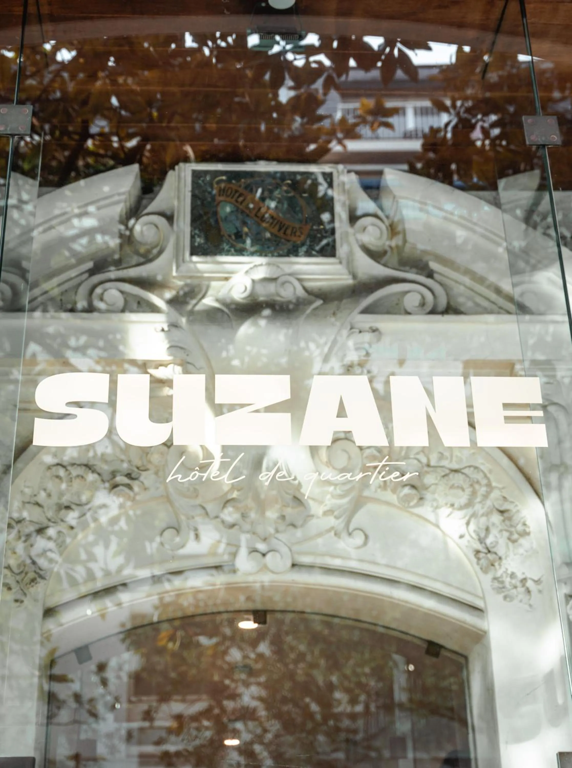 Facade/entrance in Hôtel Suzane