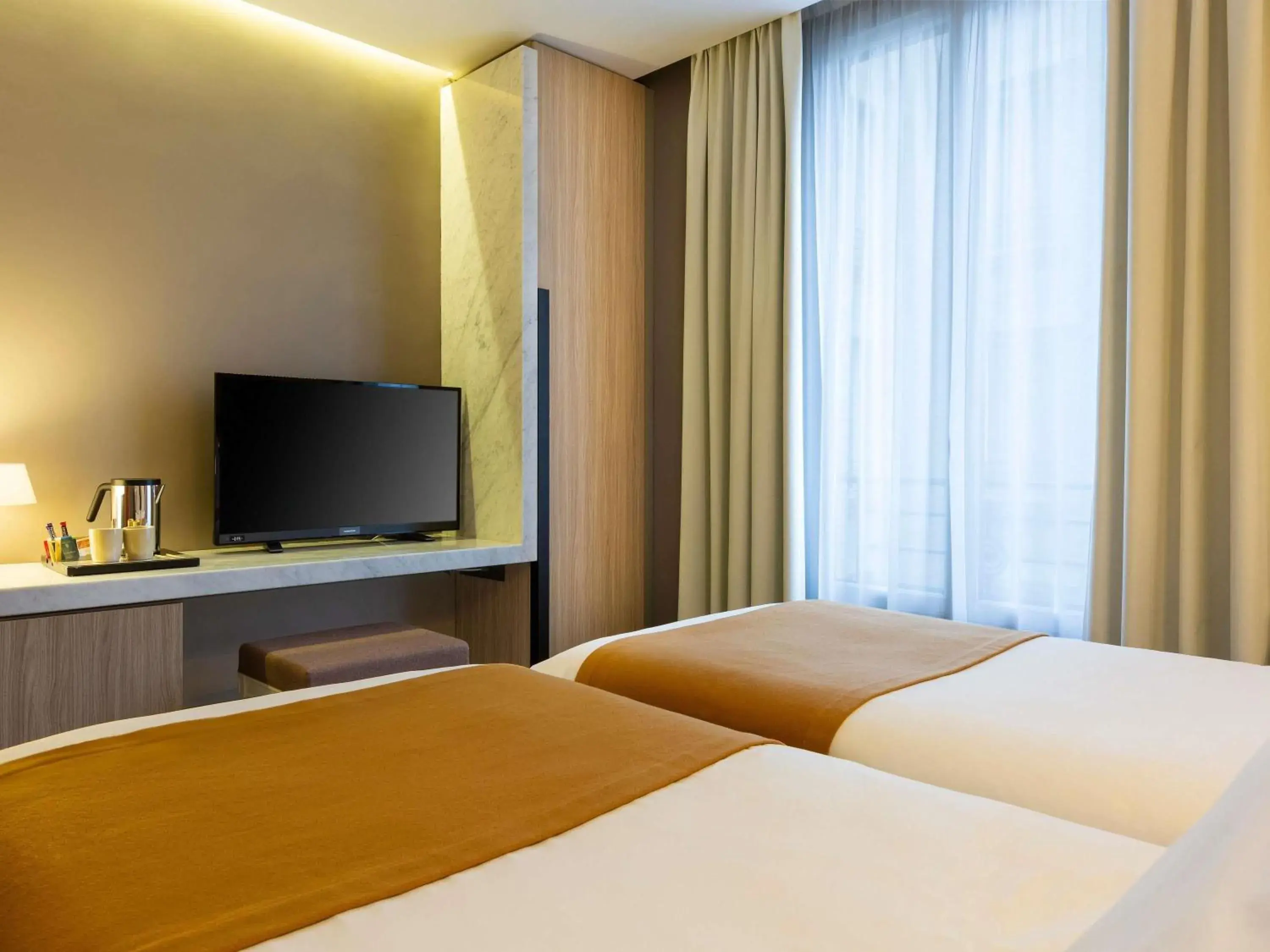 Standard Twin Room in Mercure Paris Alesia Standard Twin Room in Mercure Paris Alesia