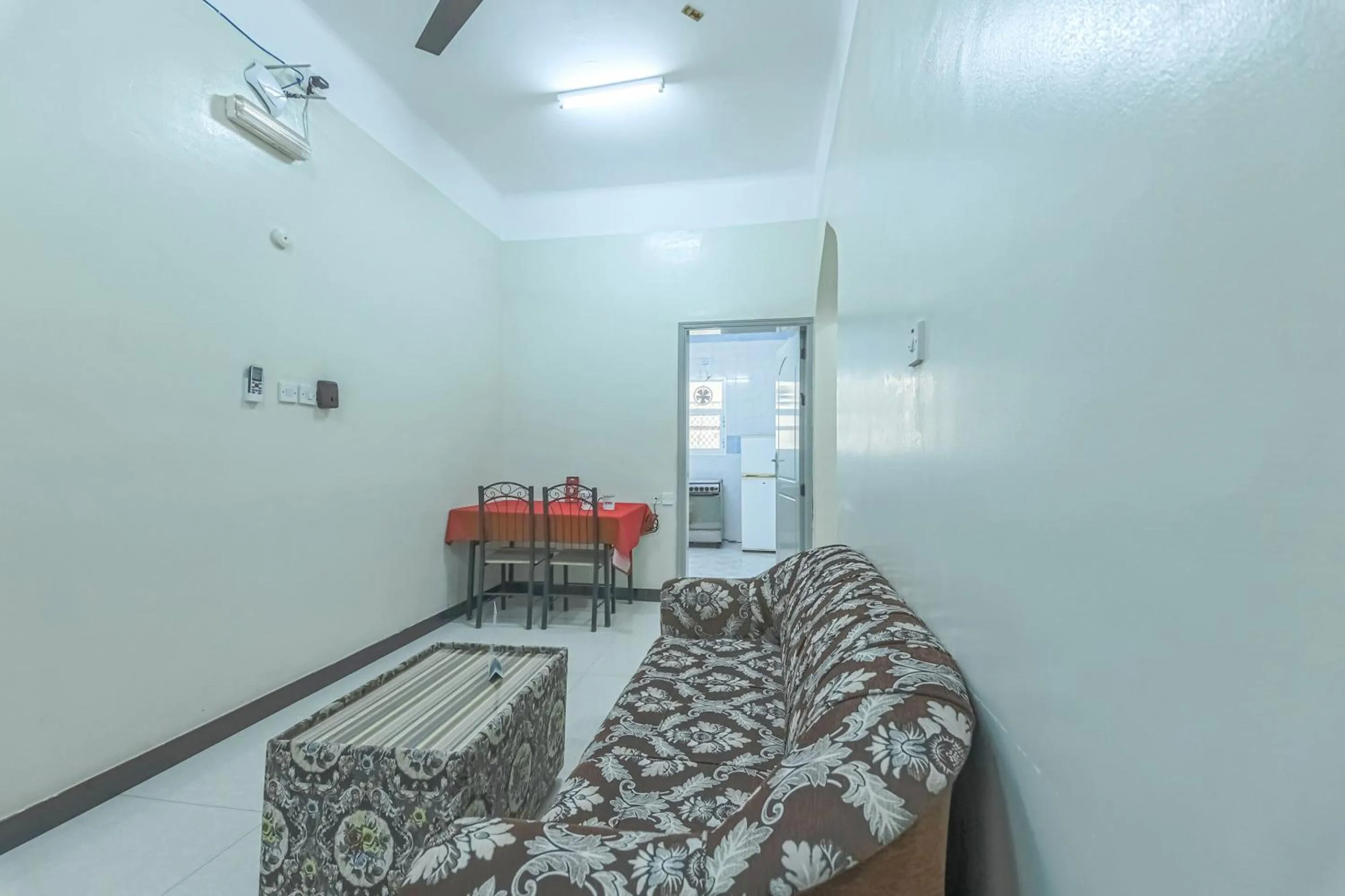 Bedroom in Super OYO 108 Marsa Al Masafar Hotel Apartment