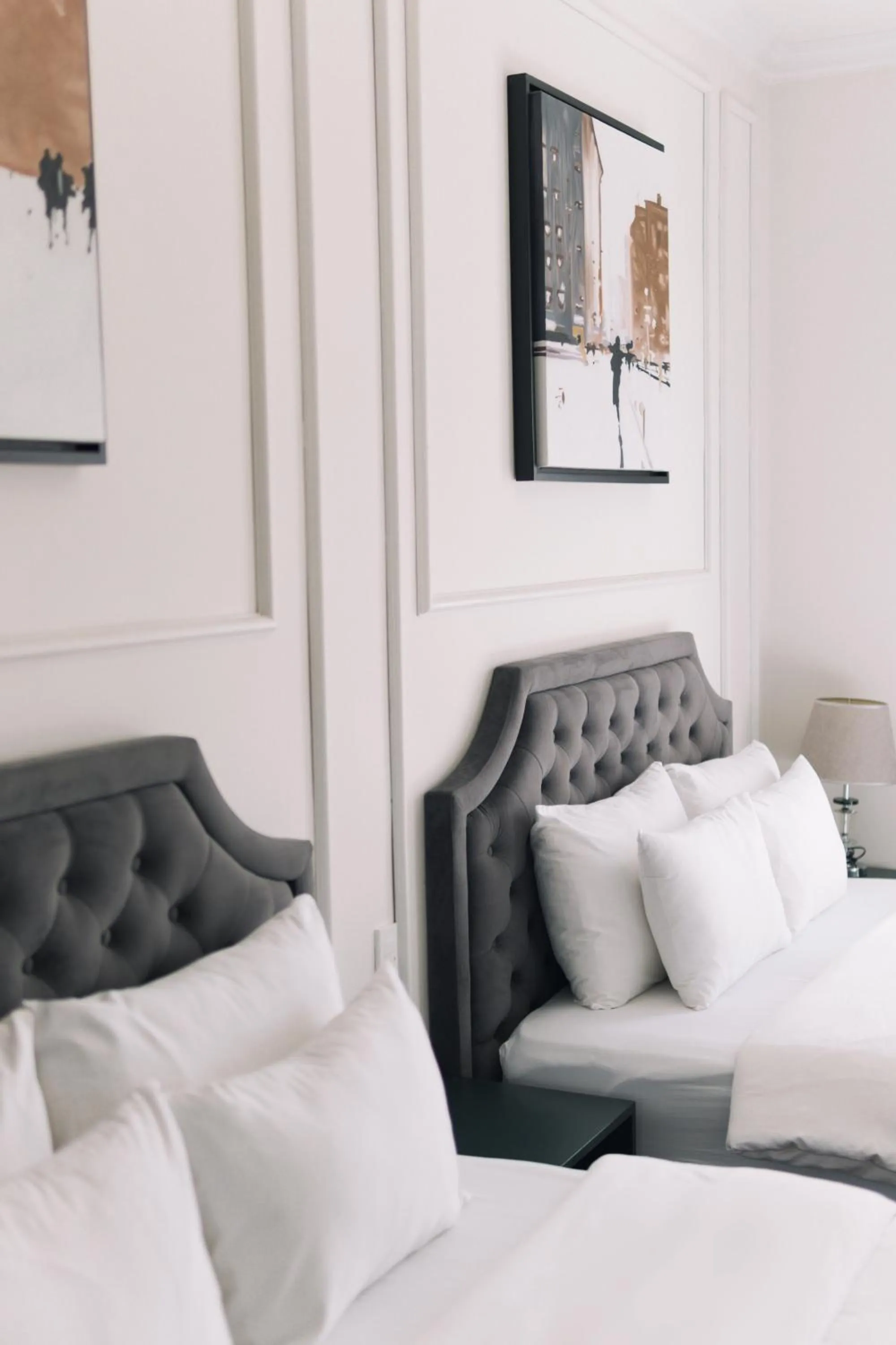 Bed in N Queen Apartment Hotel