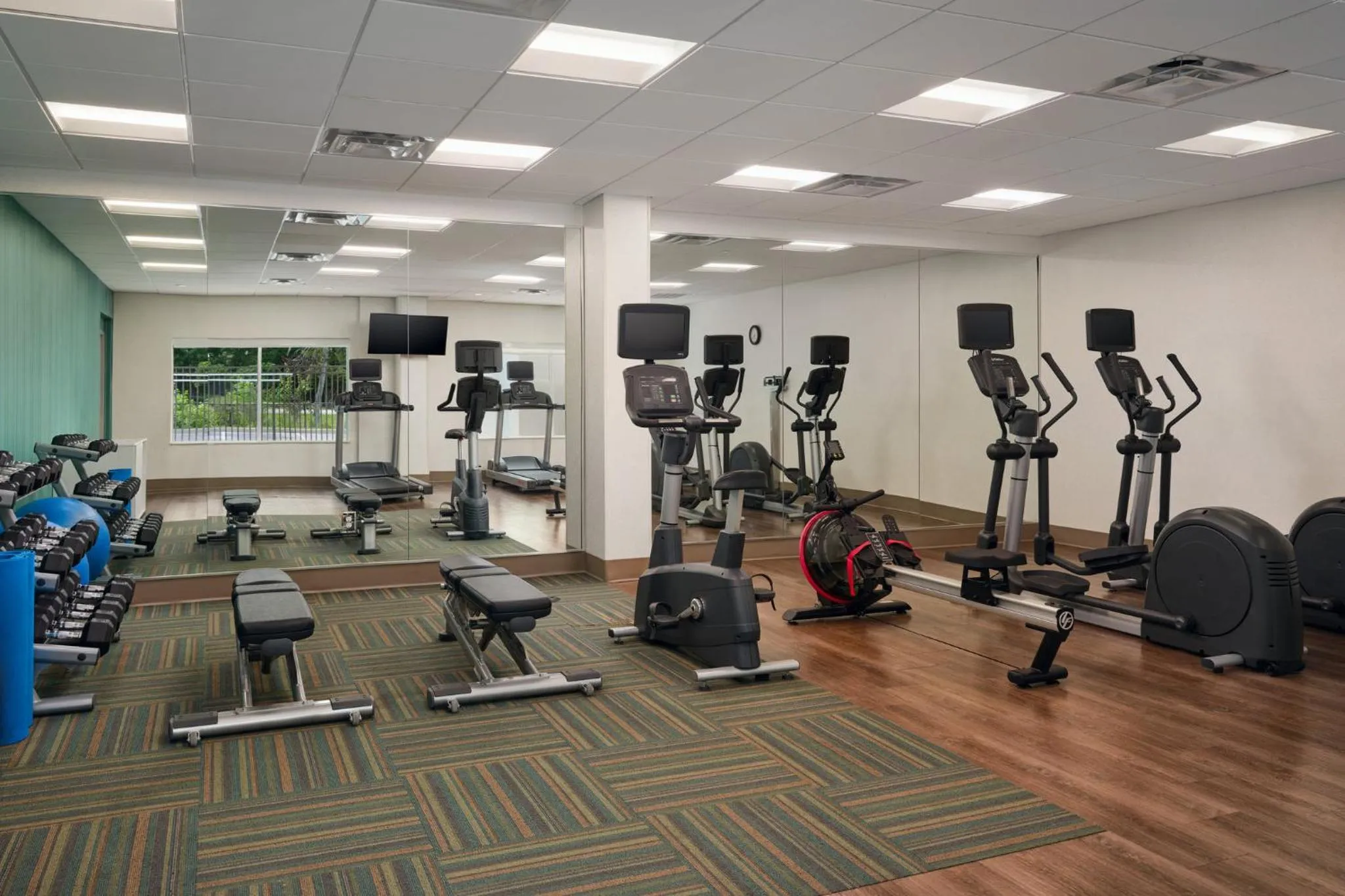 Spa and wellness centre/facilities in Holiday Inn Express & Suites Brunswick by IHG
