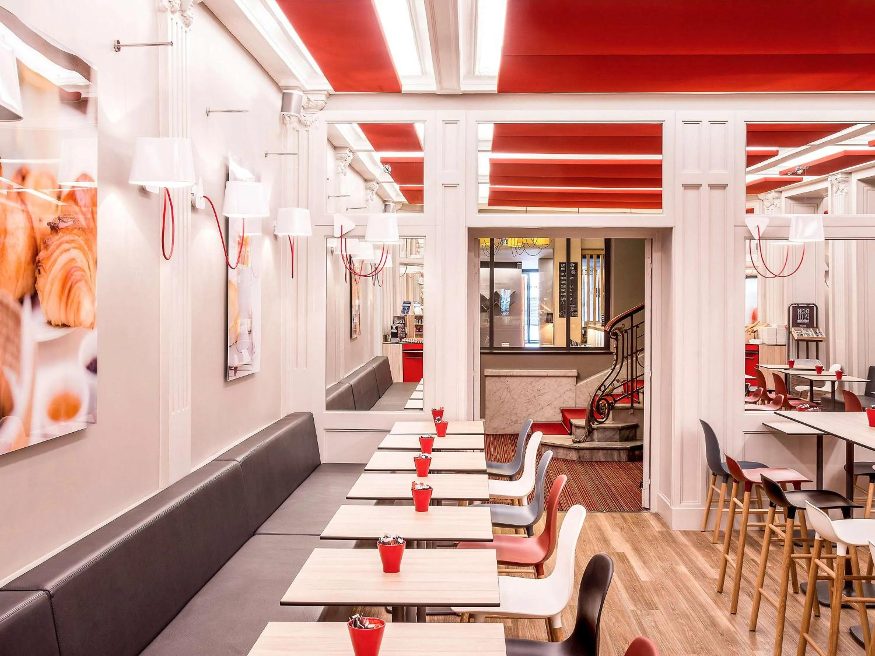 Restaurant/places to eat in ibis Lyon Centre Perrache