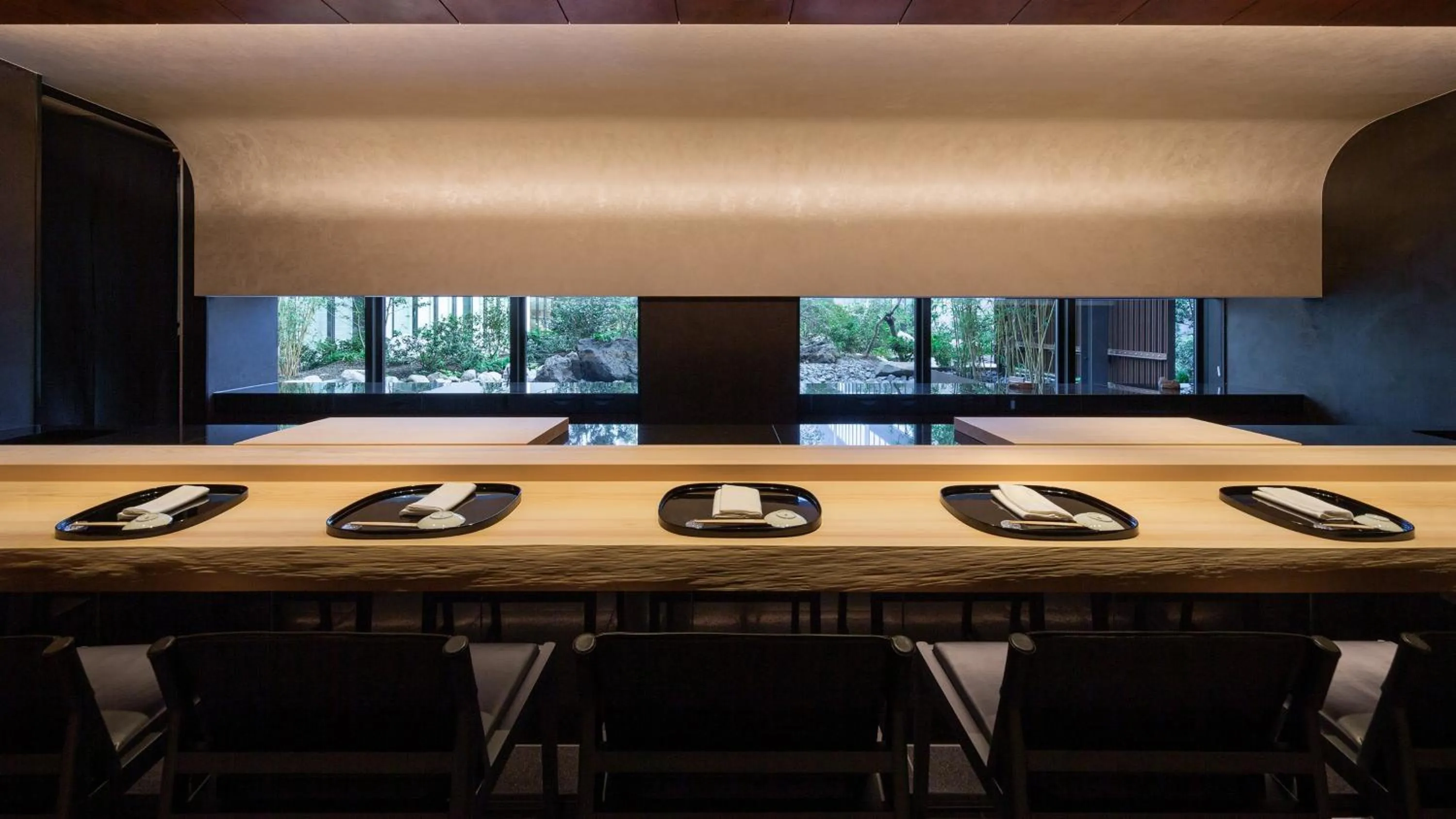 Restaurant/places to eat in InterContinental Yokohama Pier 8 by IHG