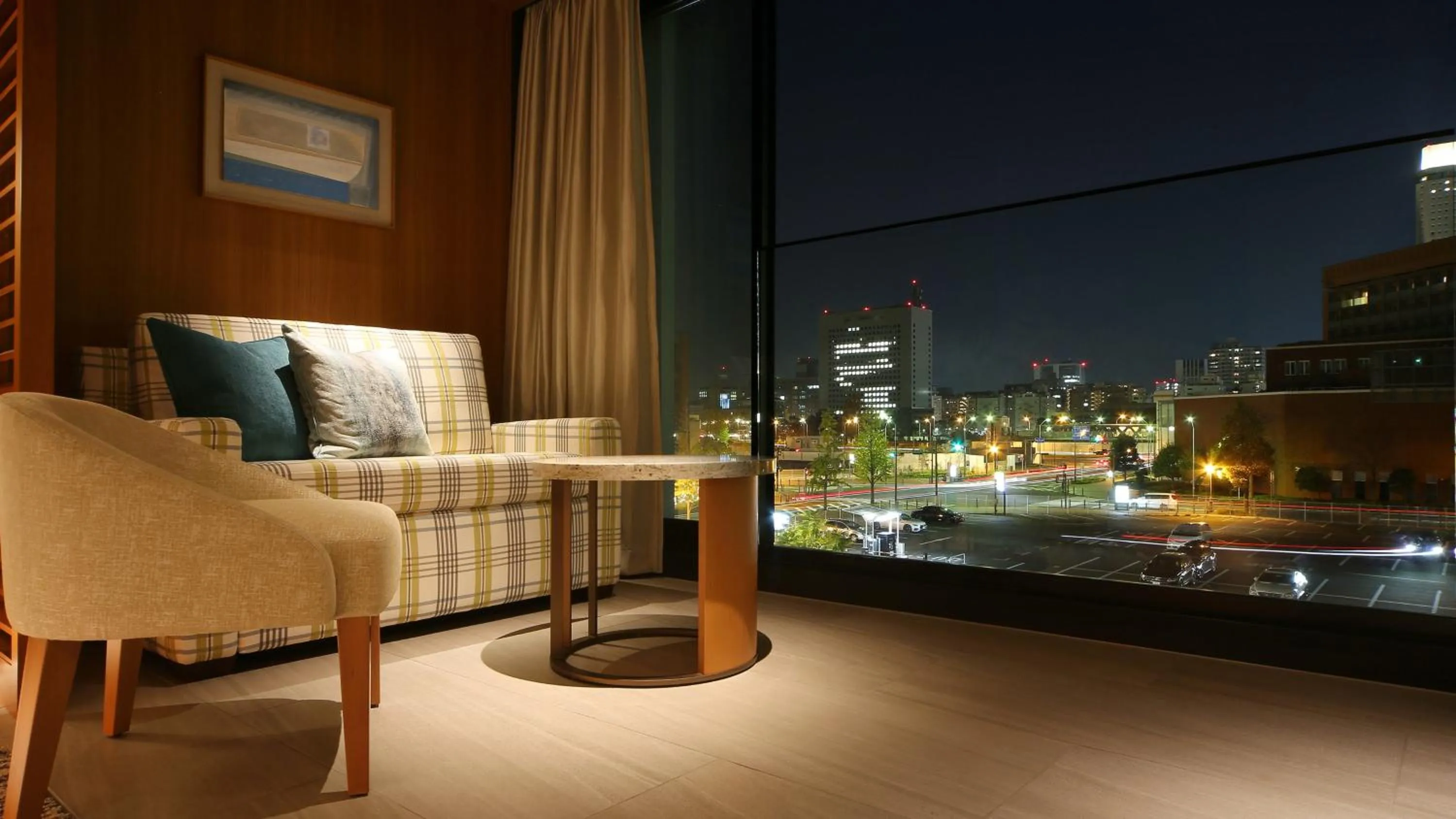 Photo of the whole room in InterContinental Yokohama Pier 8 by IHG