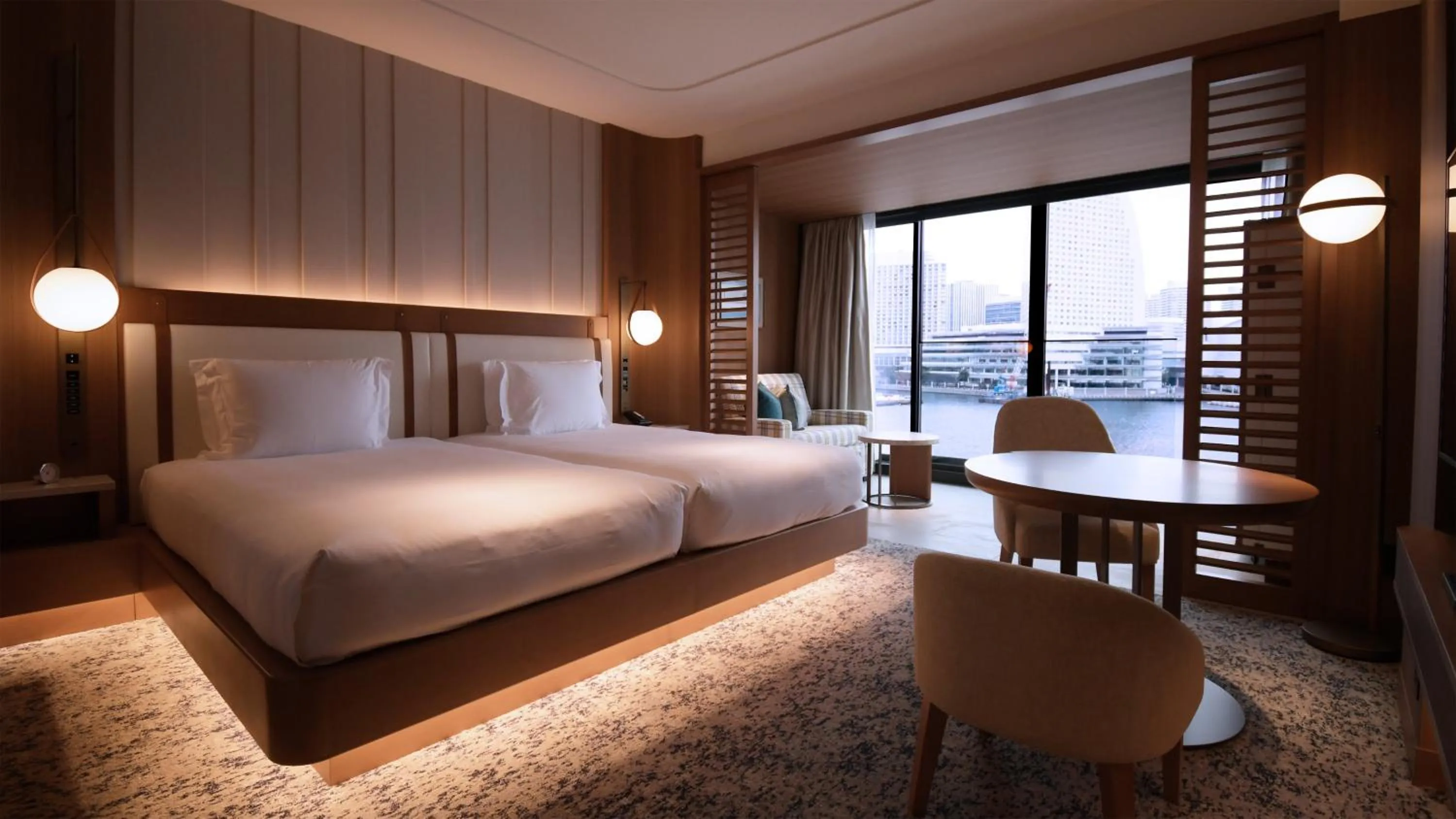 Photo of the whole room, Bed in InterContinental Yokohama Pier 8 by IHG