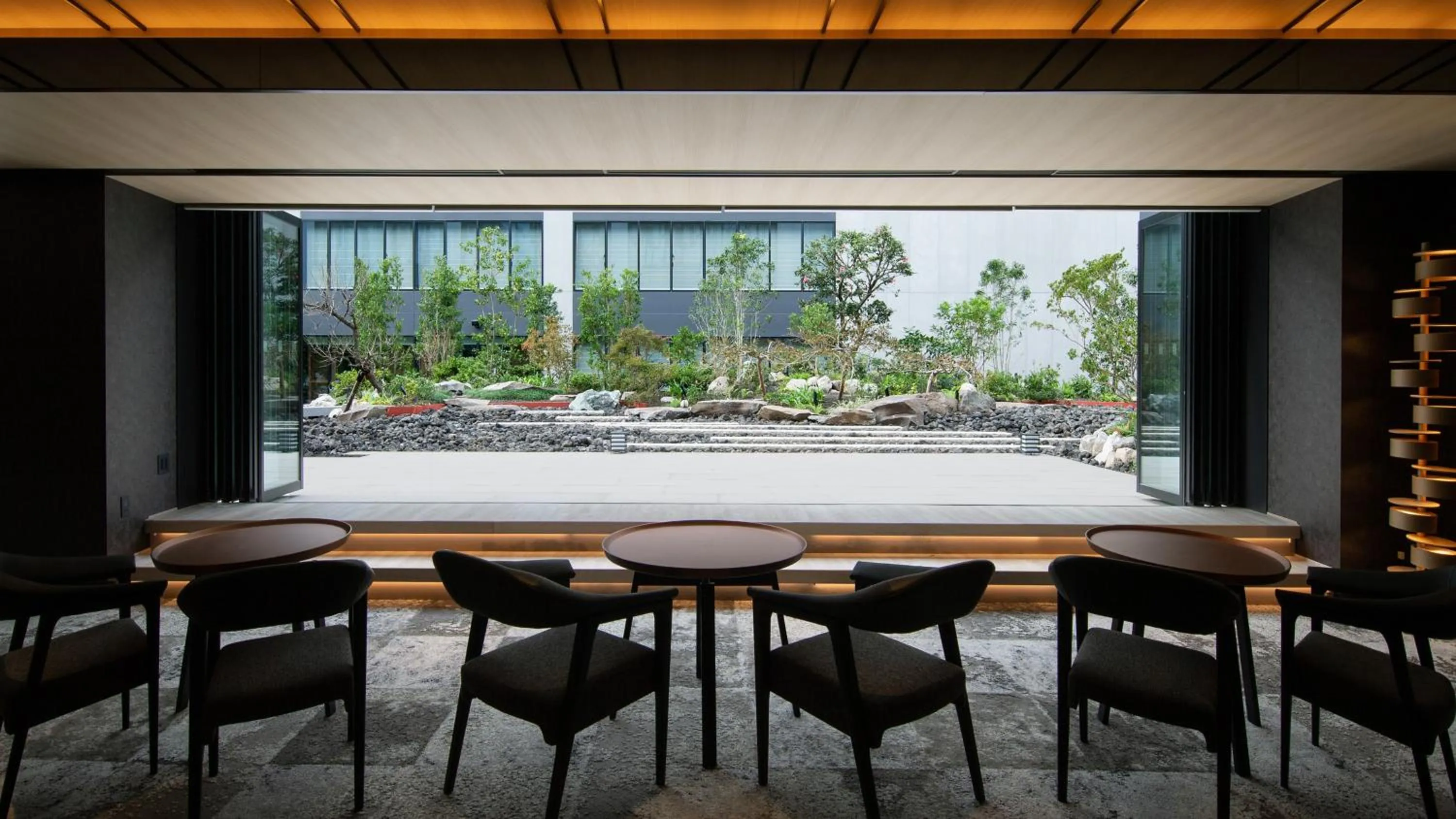 Meeting/conference room in InterContinental Yokohama Pier 8 by IHG