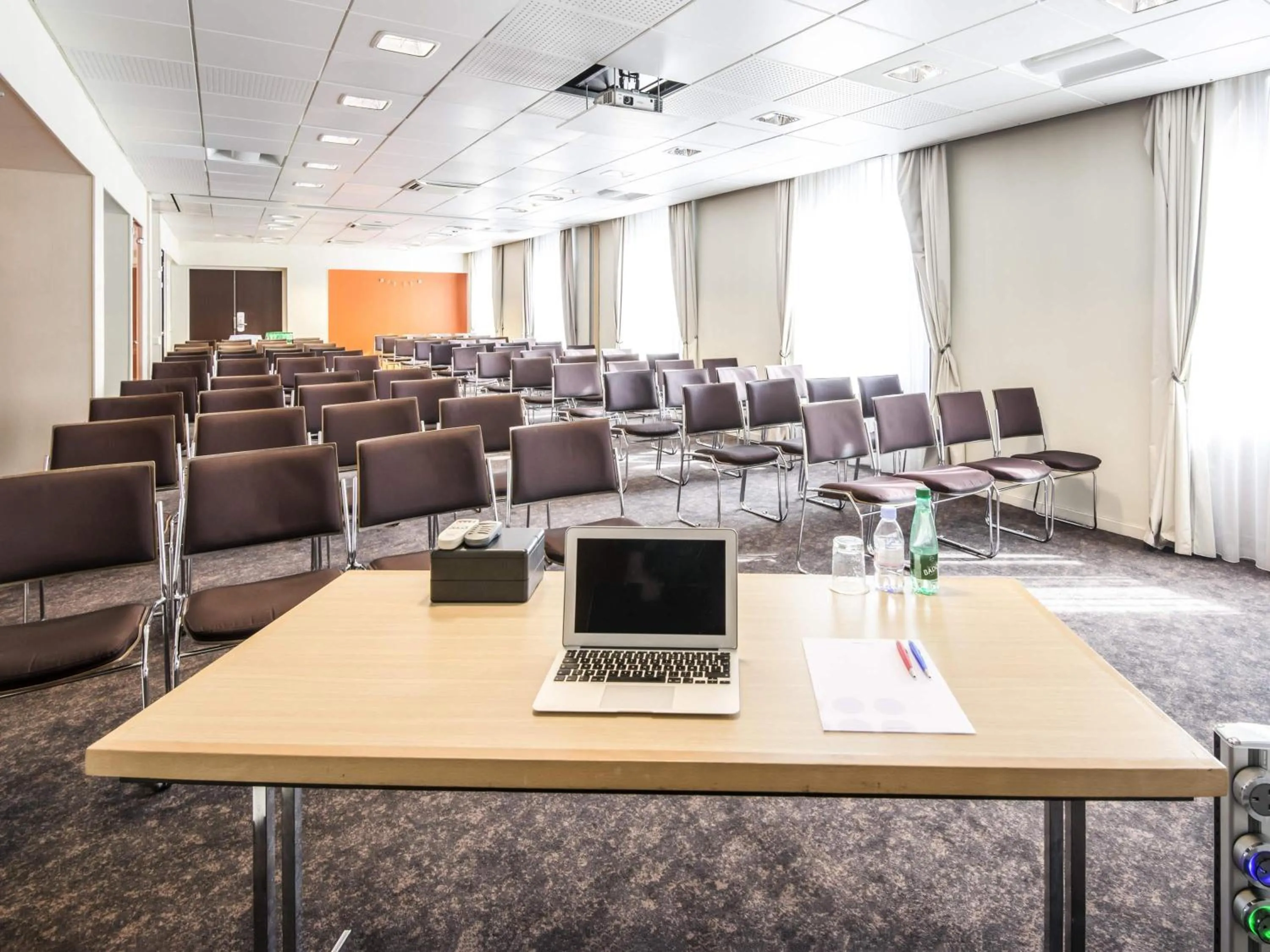 Meeting/conference room in Novotel Nice Centre Vieux Nice