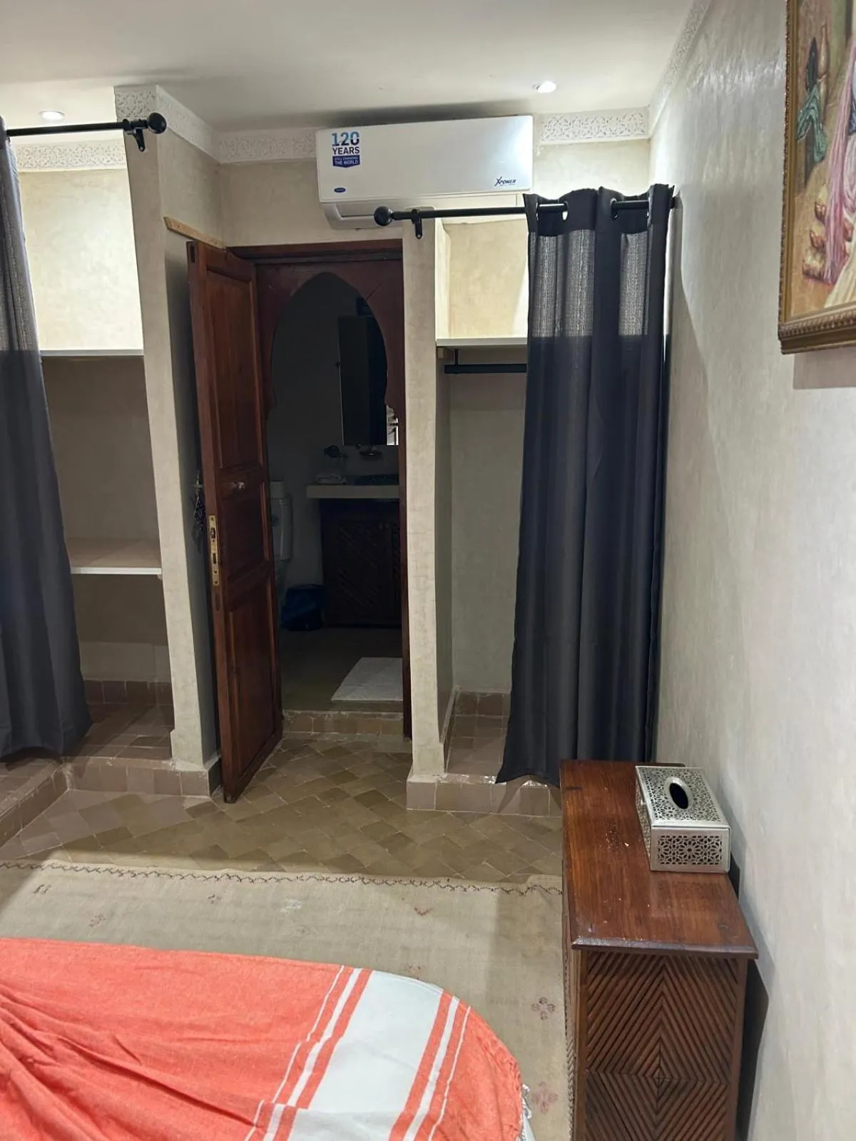 Bed in Riad Couleurs du Sud