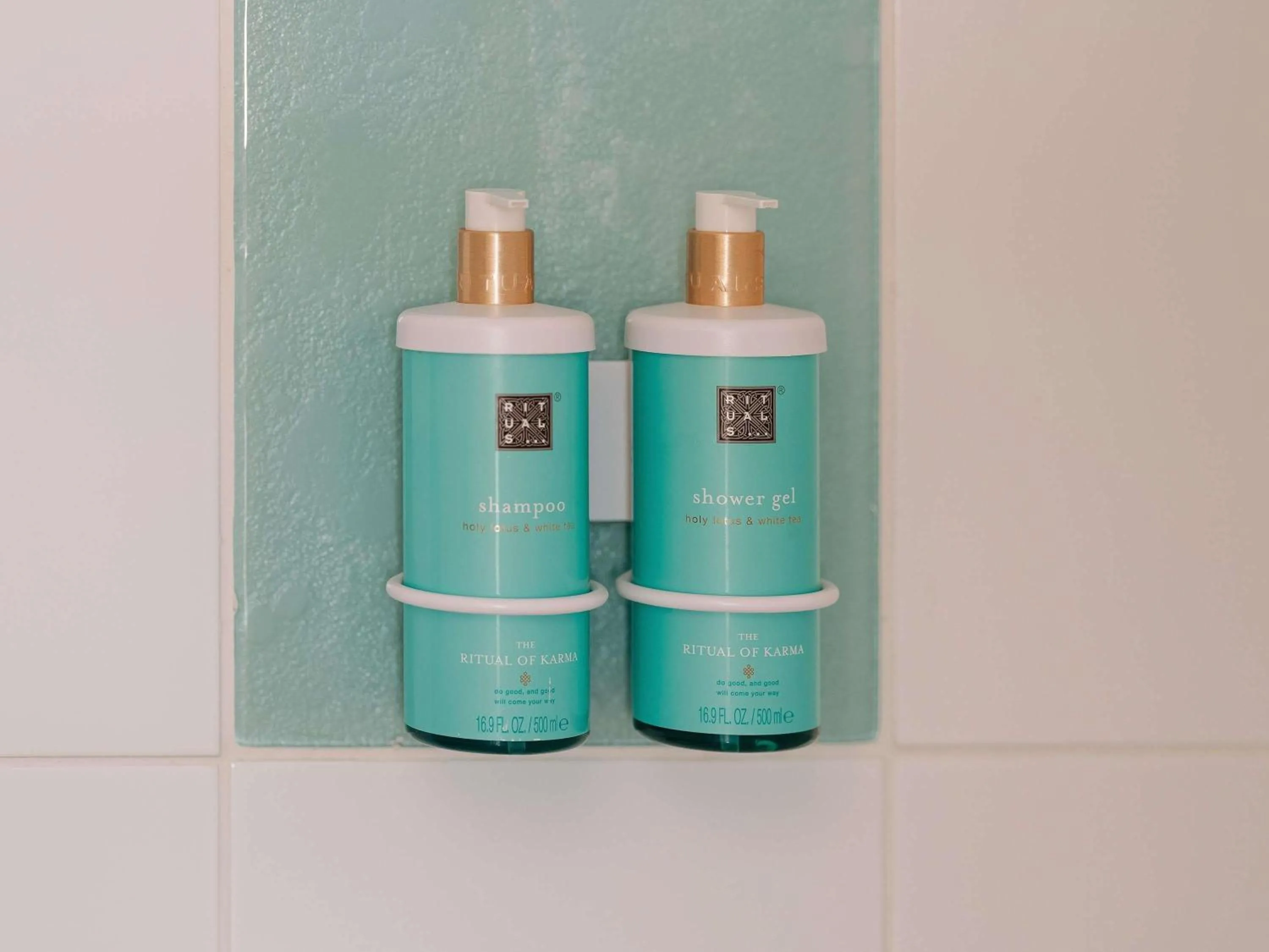 Bedroom in Novotel Orléans Chemins De Sologne Demeures De Campagne