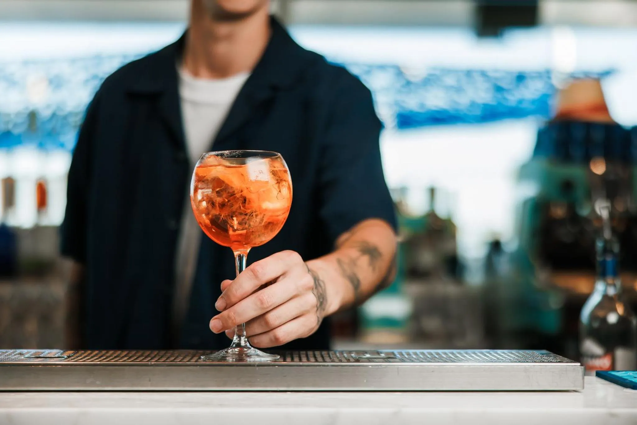 Lounge or bar in Novotel Orléans Chemins De Sologne Demeures De Campagne