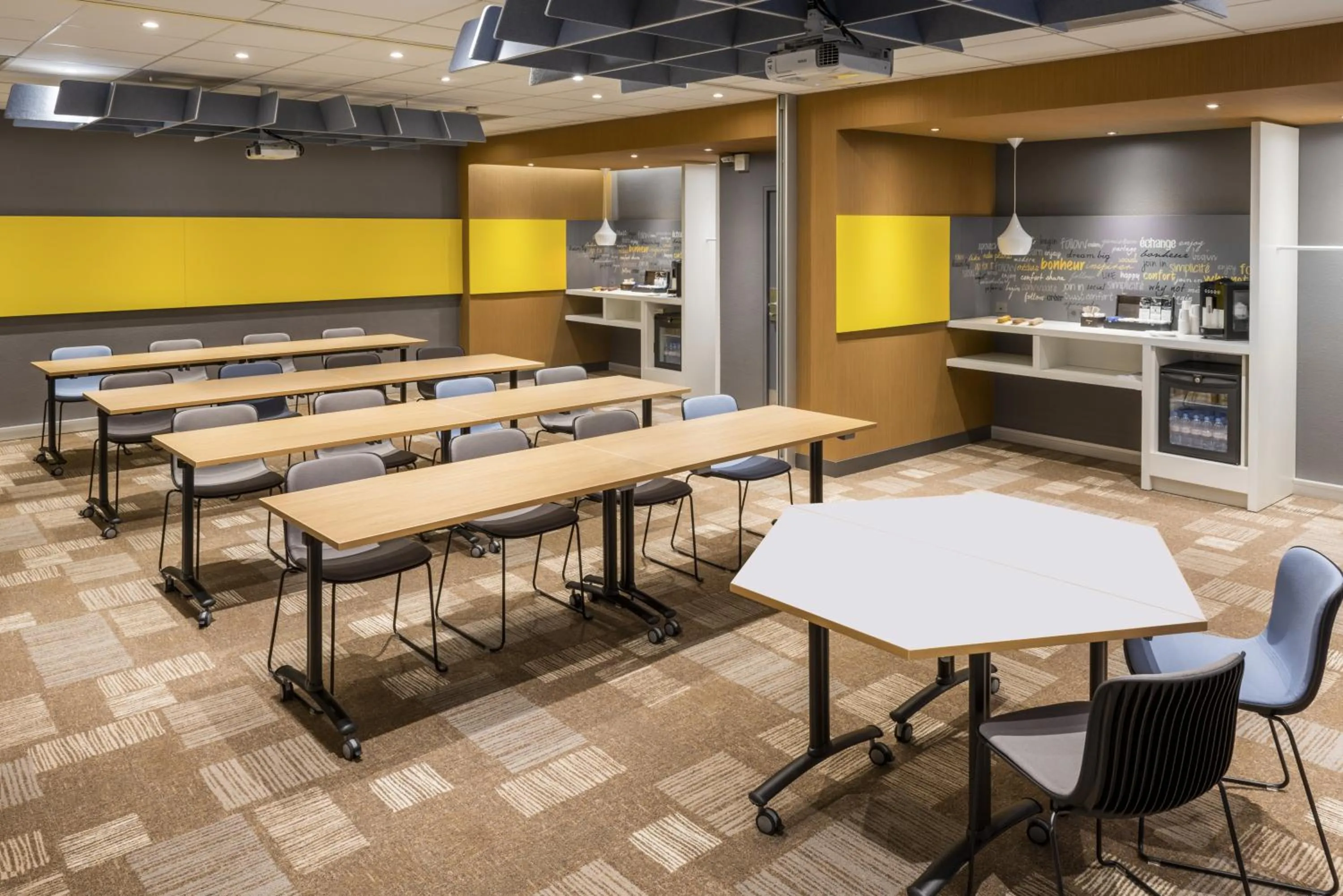 Meeting/conference room in ibis Lille Centre Gares