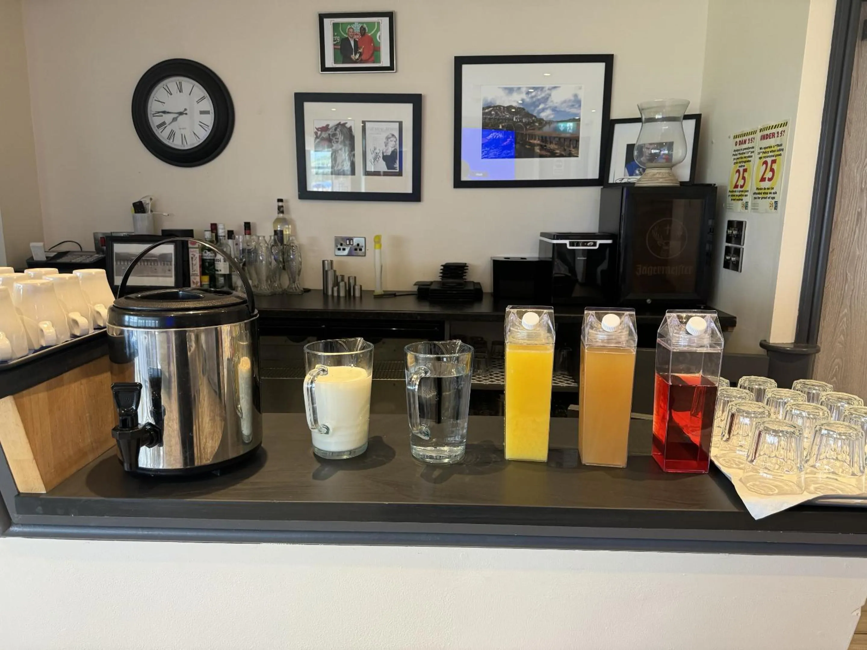 Breakfast in Barmouth Beach Club