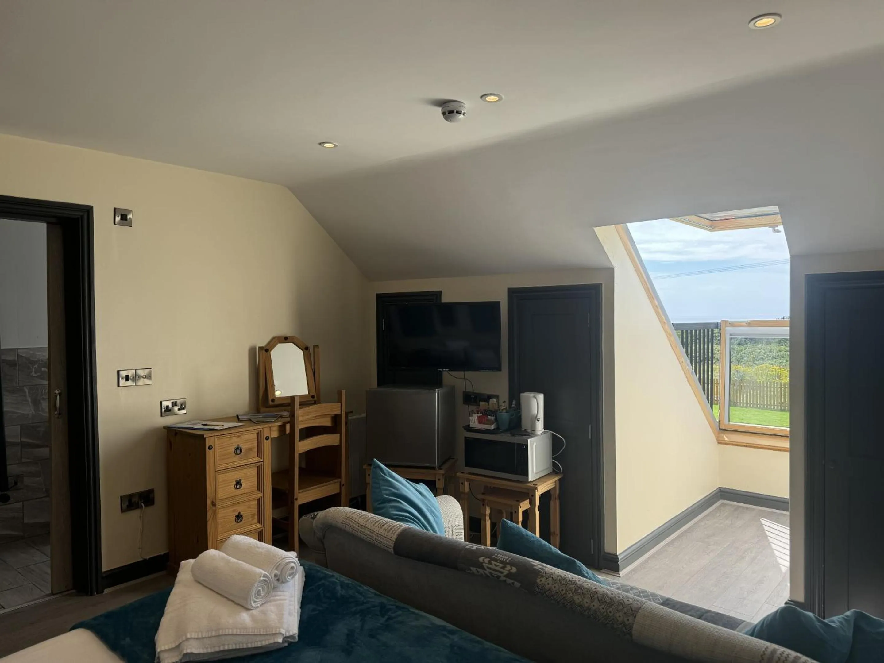 Bedroom in Barmouth Beach Club