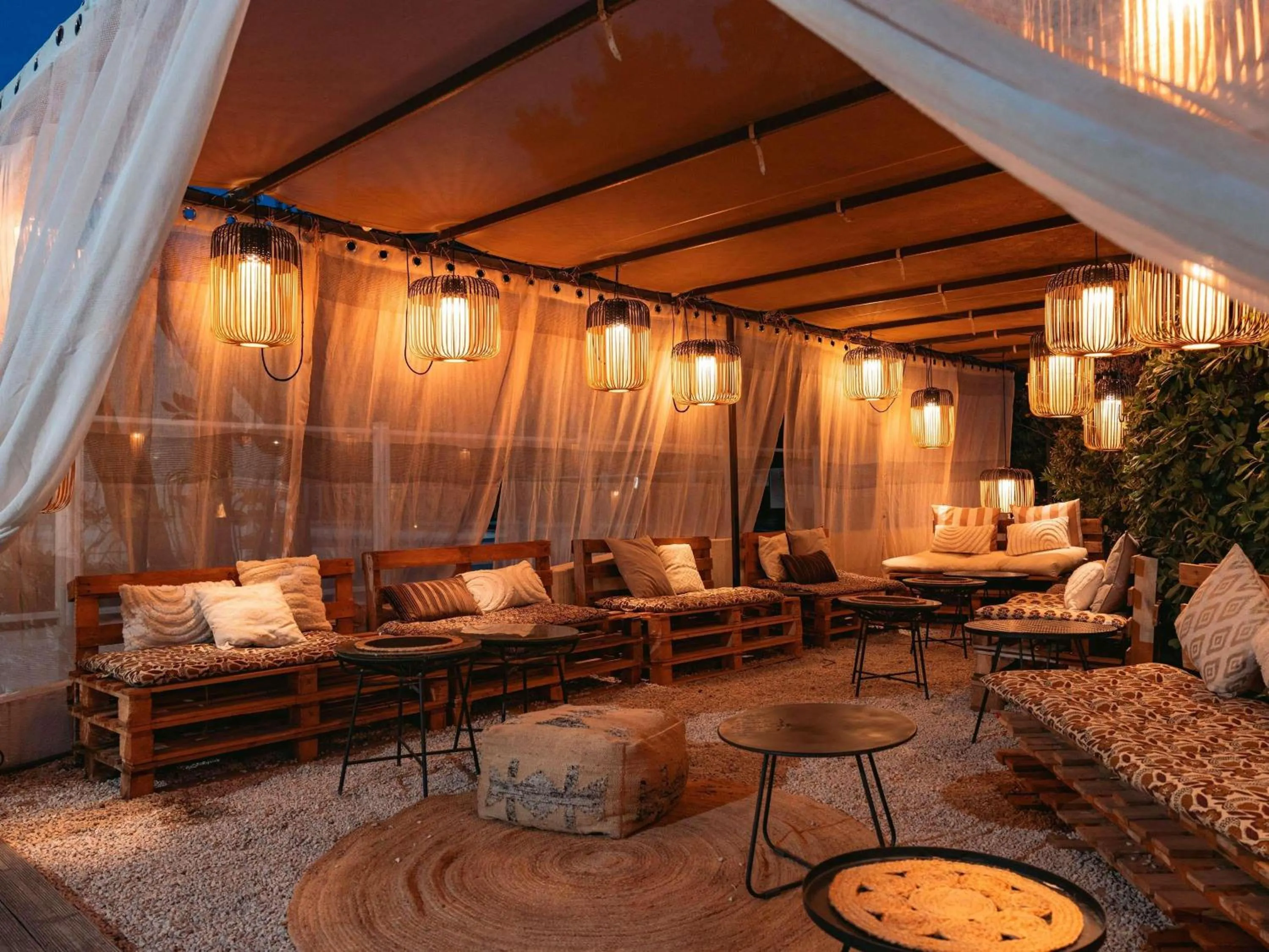 Property building in ibis Marseille Provence Aéroport