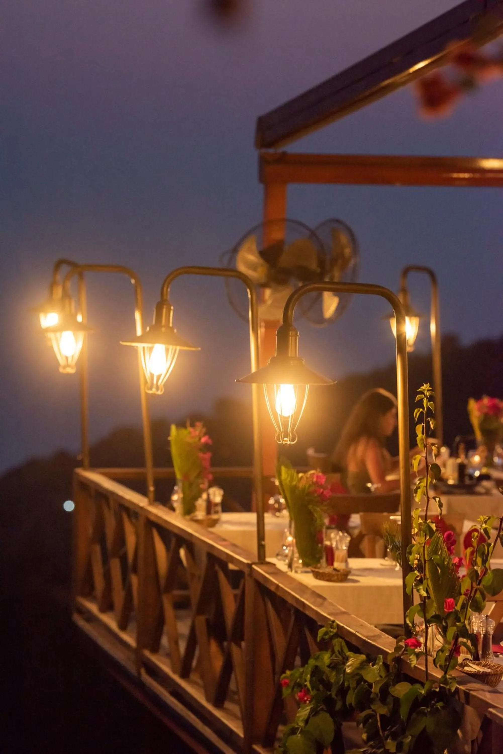 Restaurant/places to eat in Lissiya Hotel