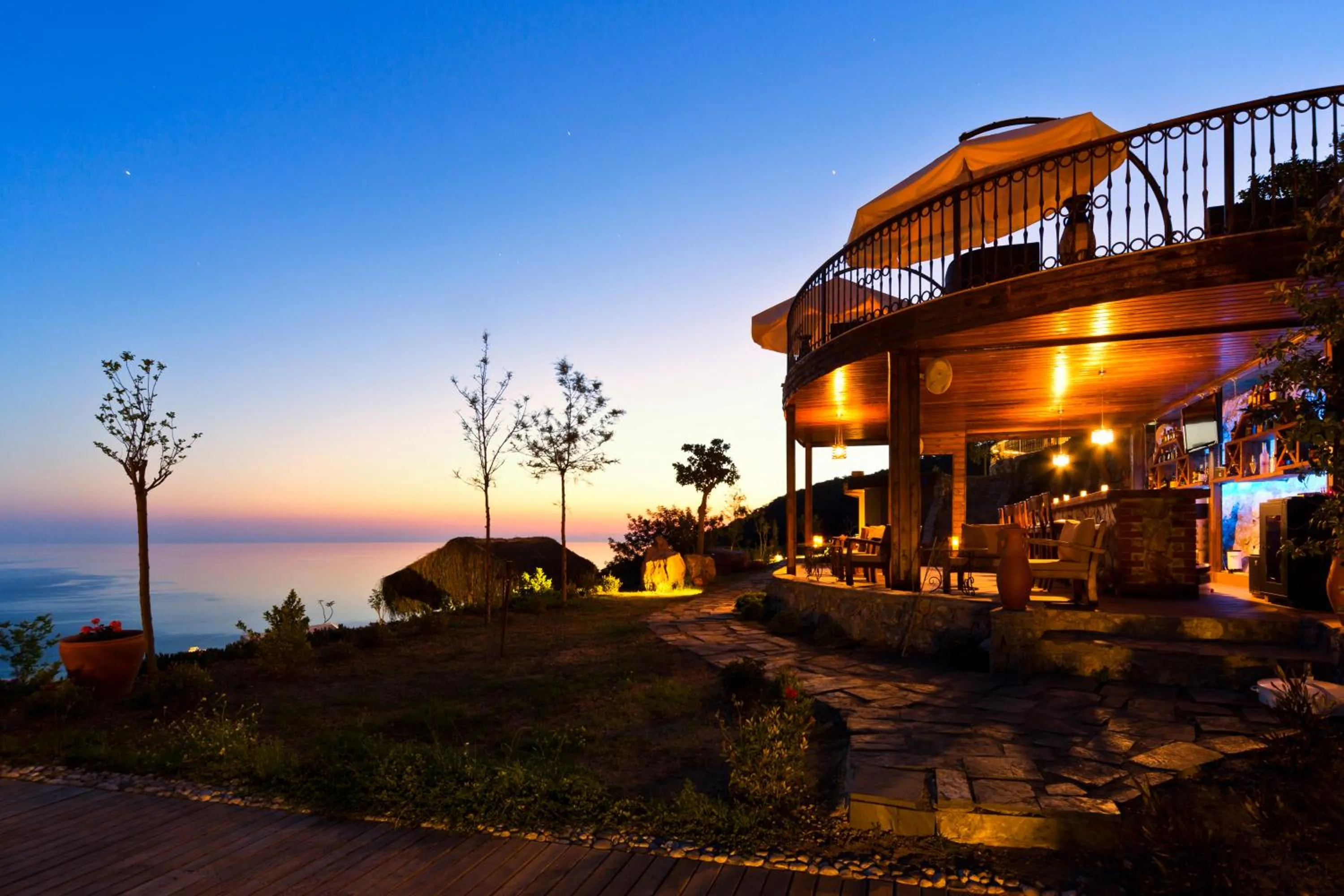 Facade/entrance in Lissiya Hotel