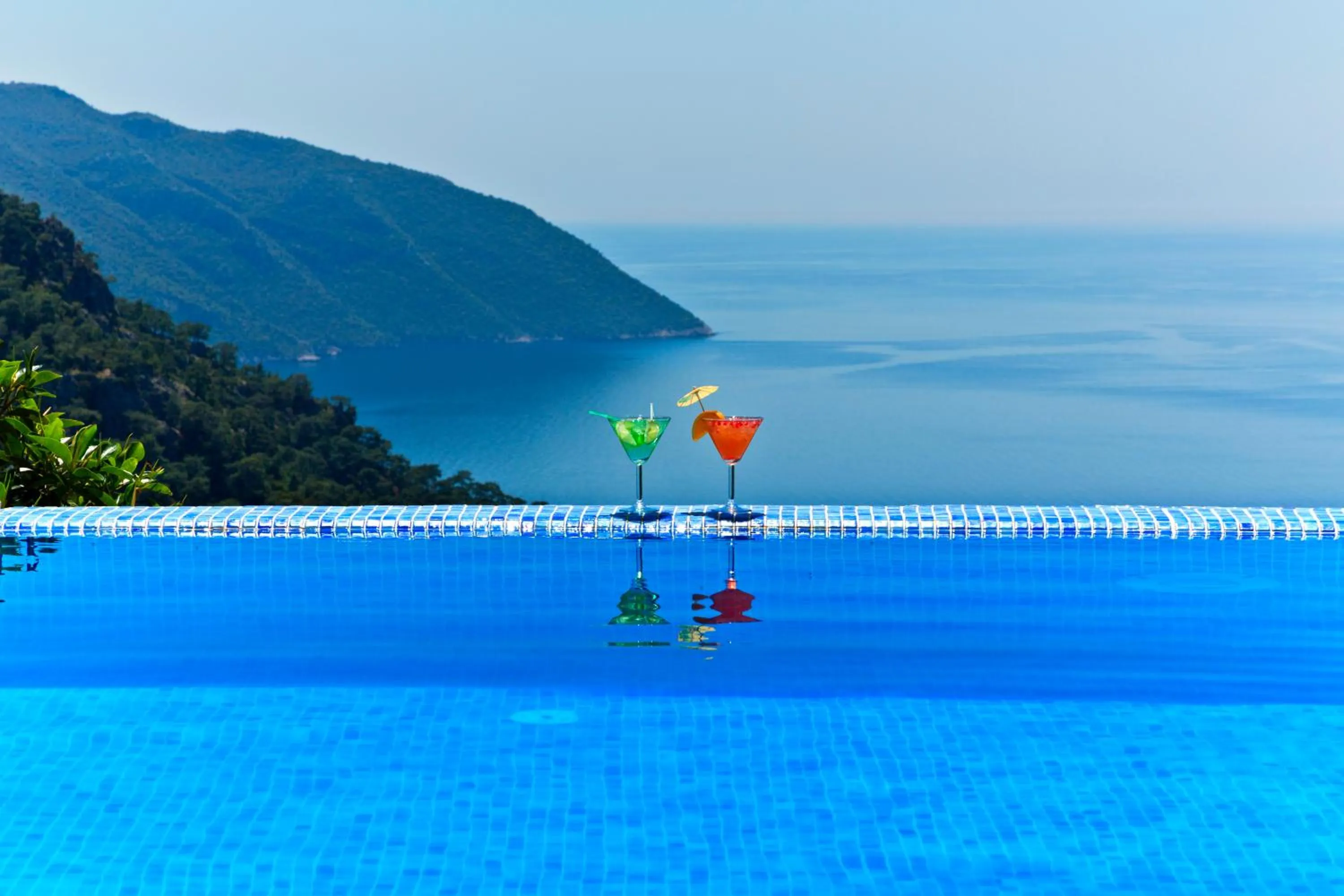 Swimming pool in Lissiya Hotel