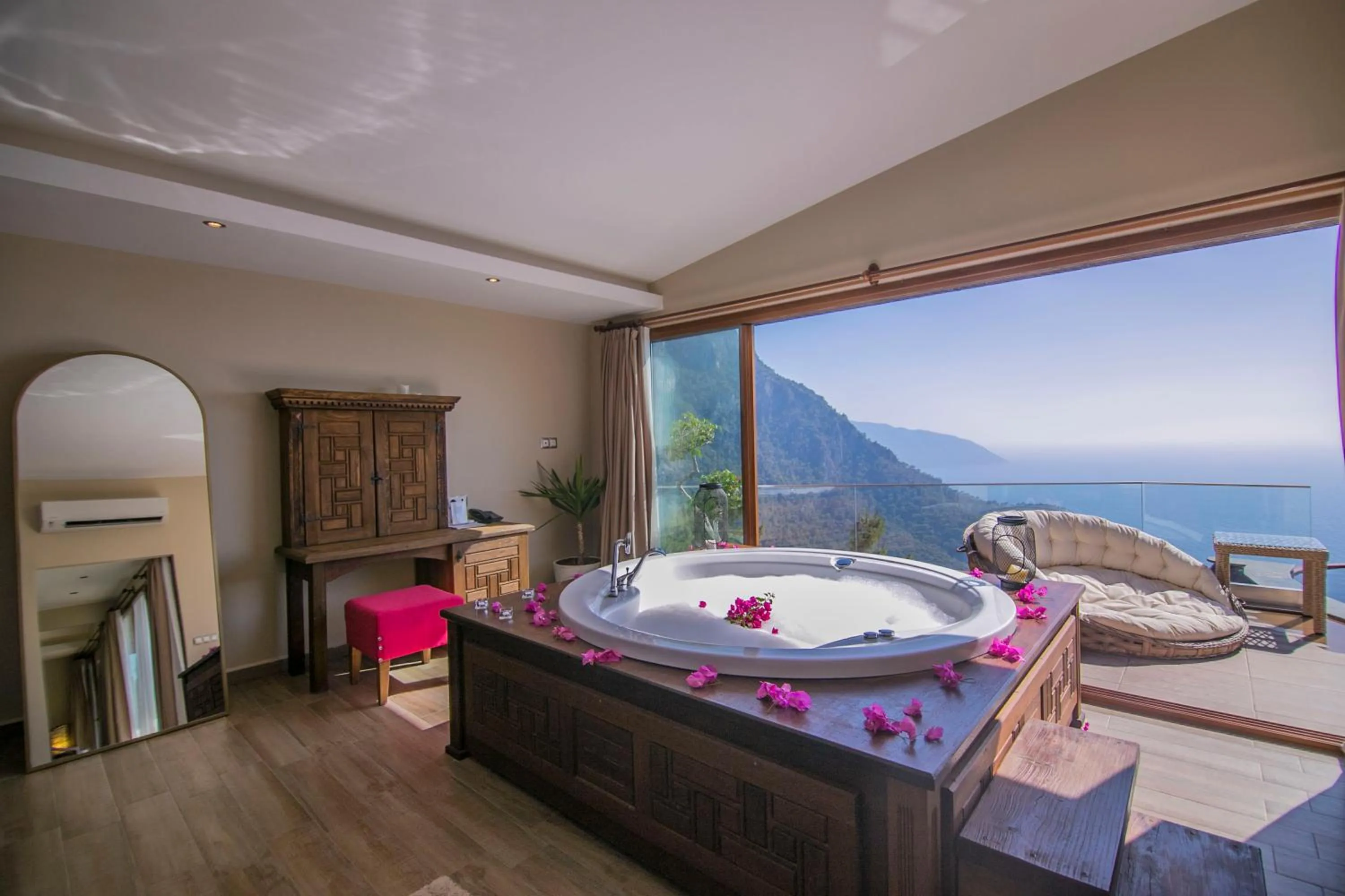 Sea view in Lissiya Hotel