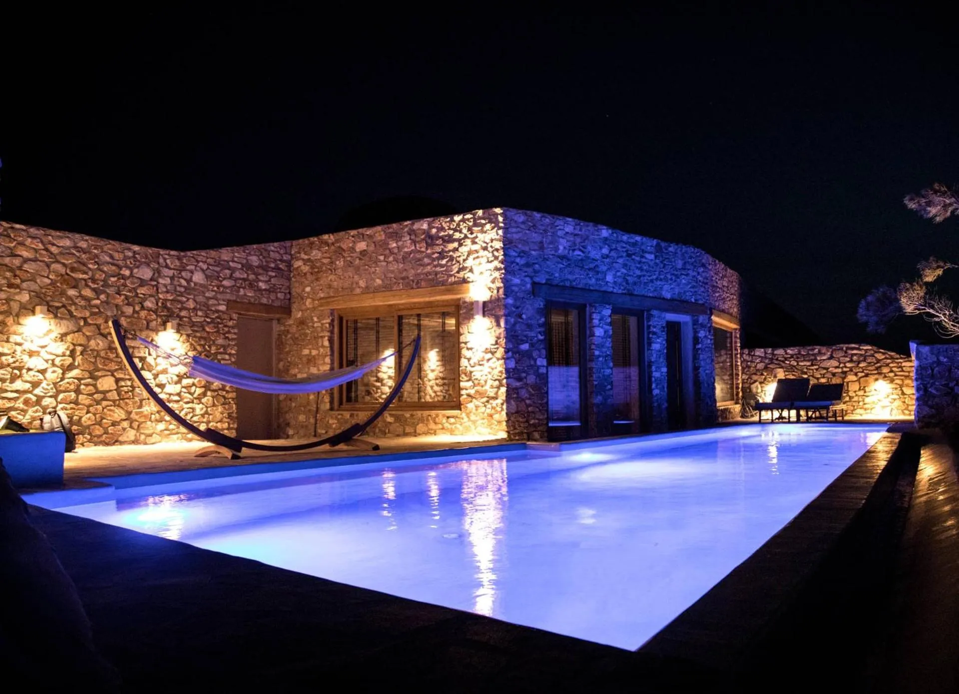Night in Mythic Paros , Adults Only