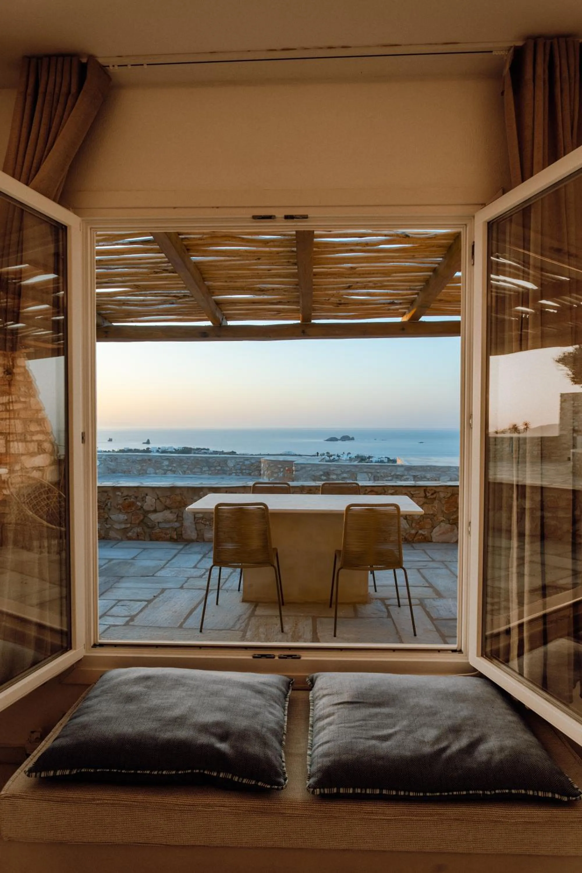 Sea view, Bed in Mythic Paros , Adults Only