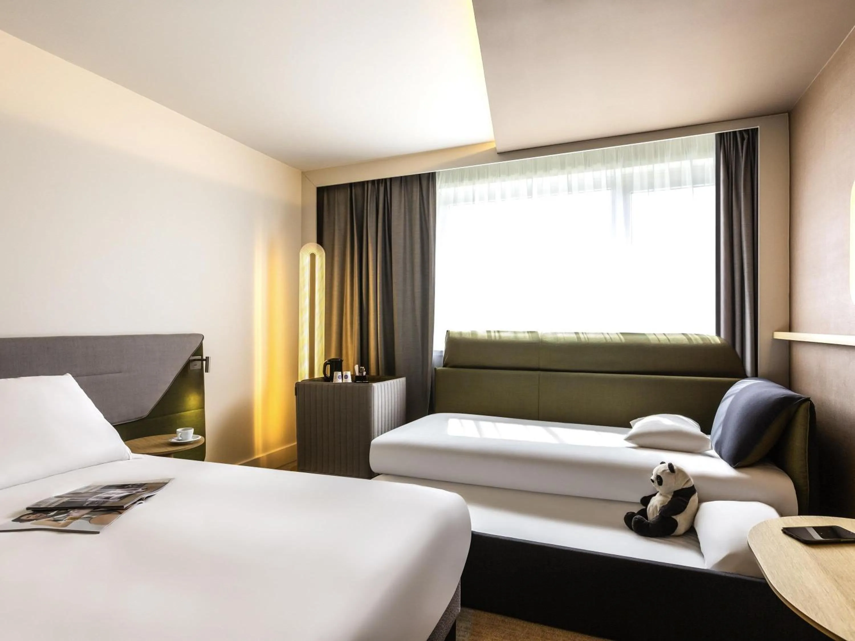 Bedroom, Bed in Novotel Nancy