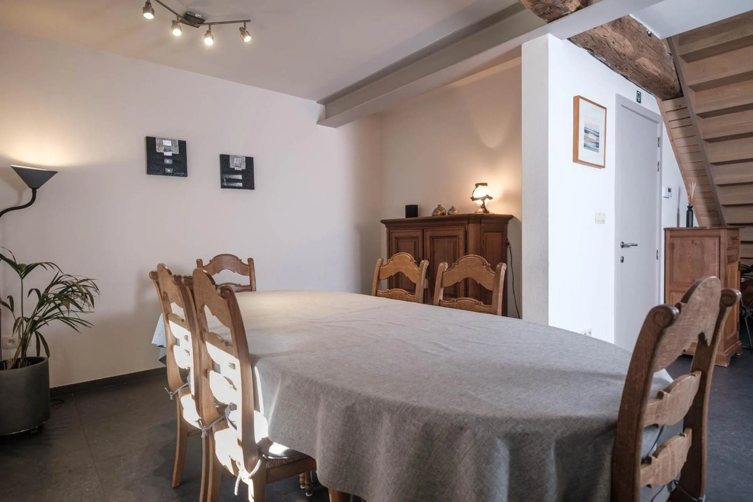 Dining area in Craywinckelhof Wagenhuis Horst