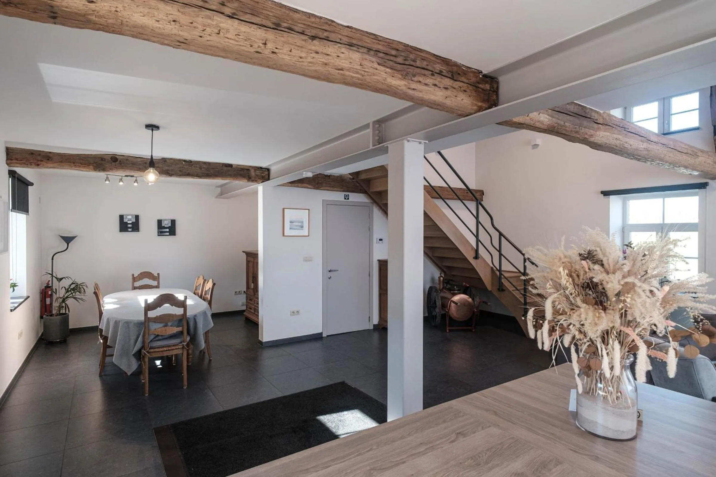 Photo of the whole room in Craywinckelhof Wagenhuis Horst