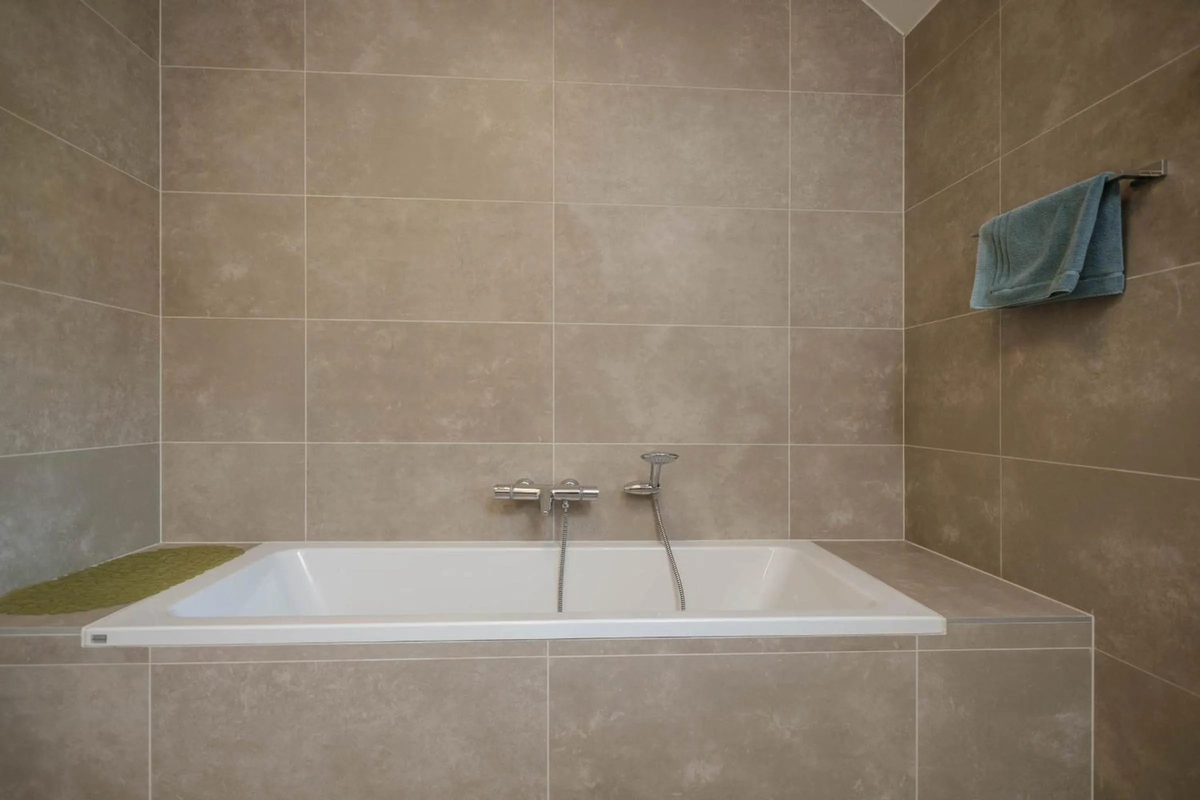 Bathroom in Craywinckelhof Wagenhuis Horst