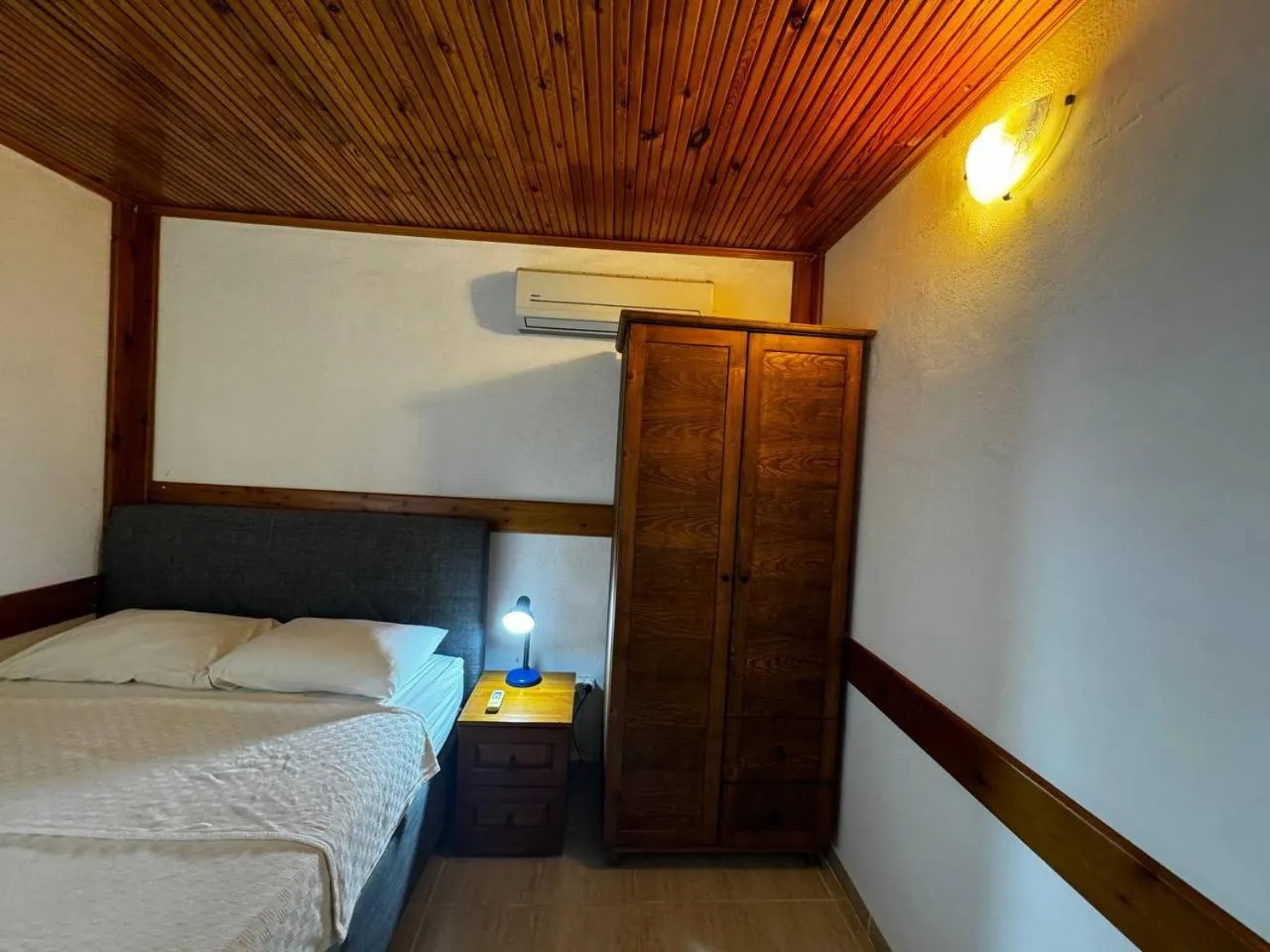 Bedroom in Elly's Home