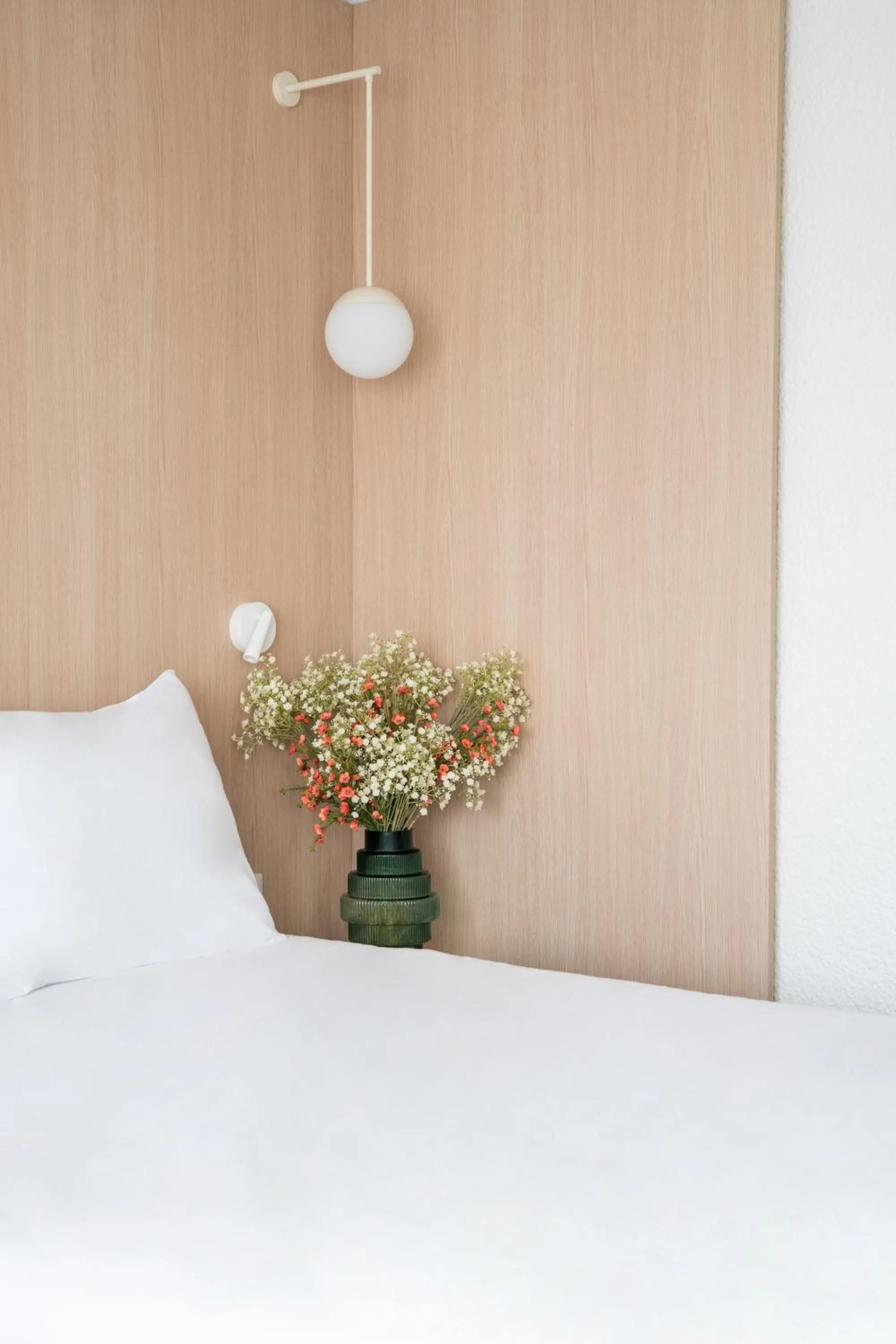 Bed in Novotel Macon Nord - Porte de Bourgogne