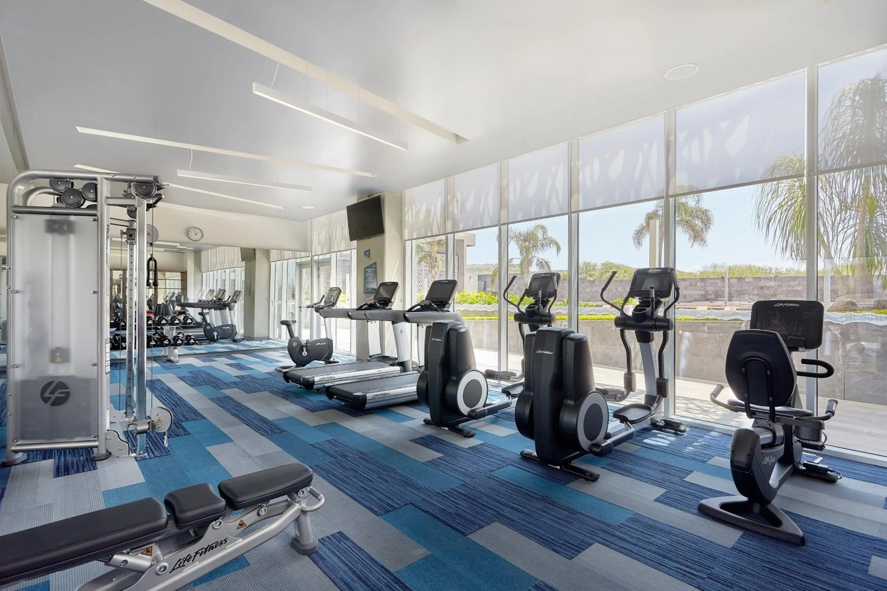 Fitness centre/facilities in Aloft Queretaro