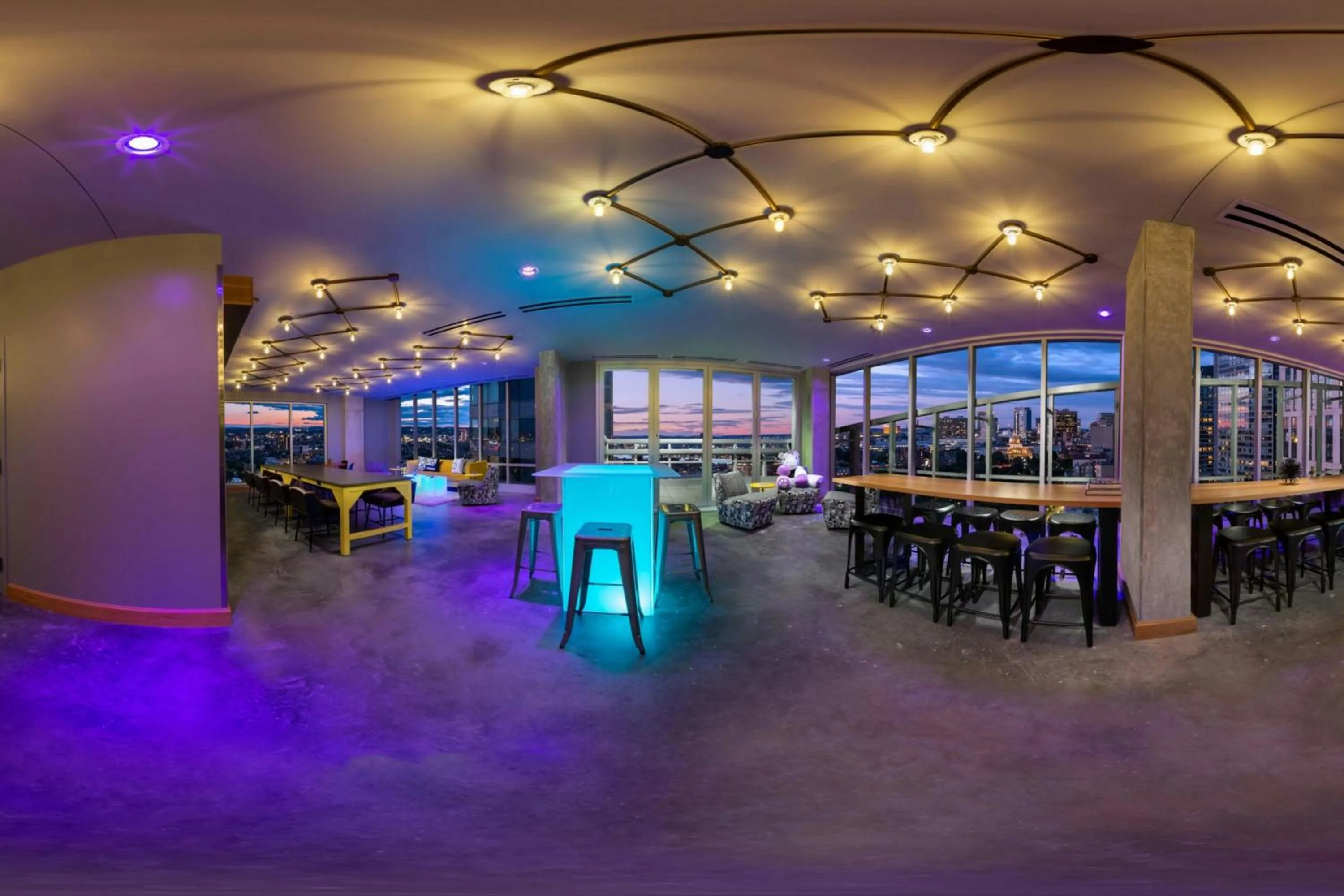 Meeting/conference room in Moxy Boston Downtown