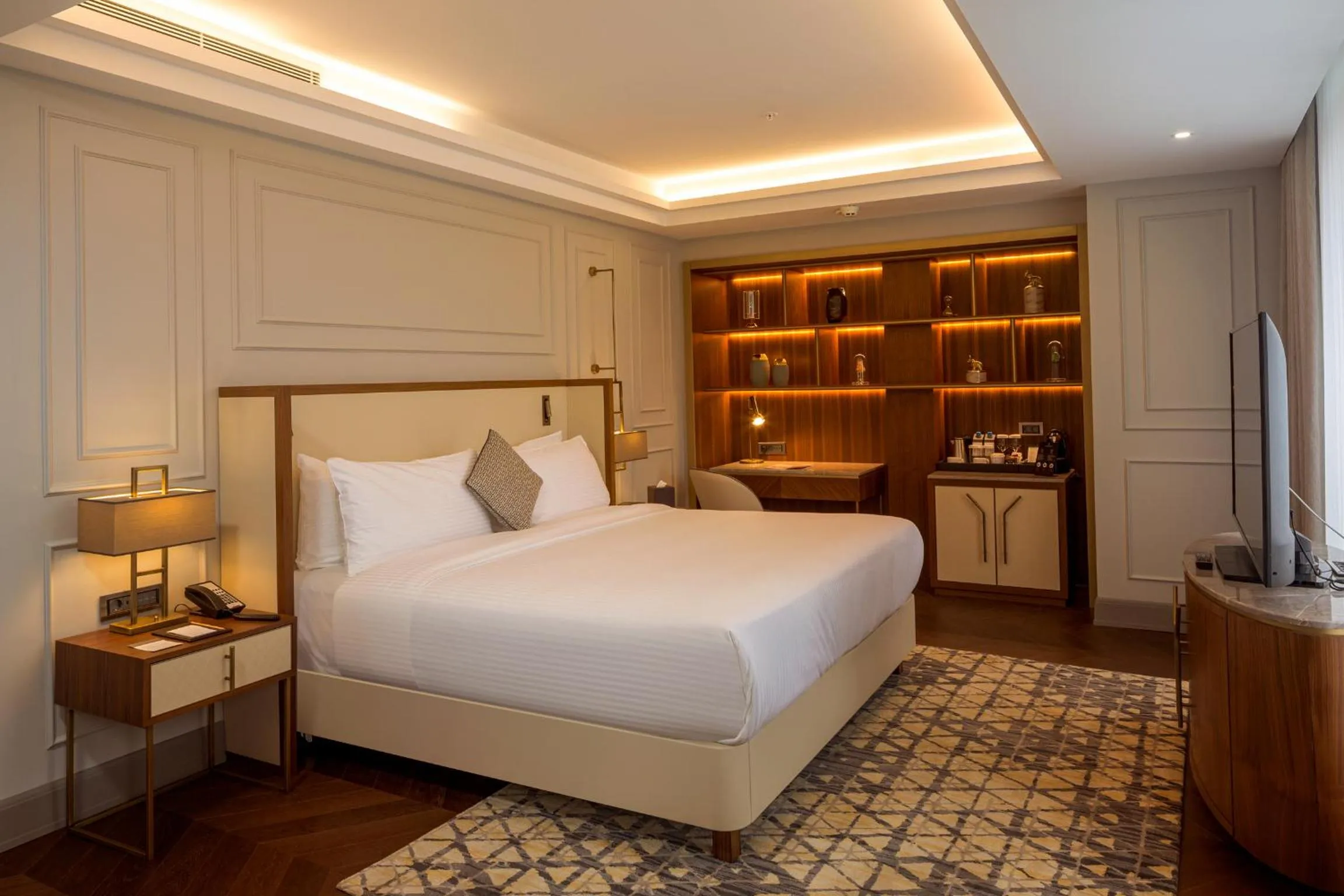 Bedroom, Bed in Sheraton Bishkek