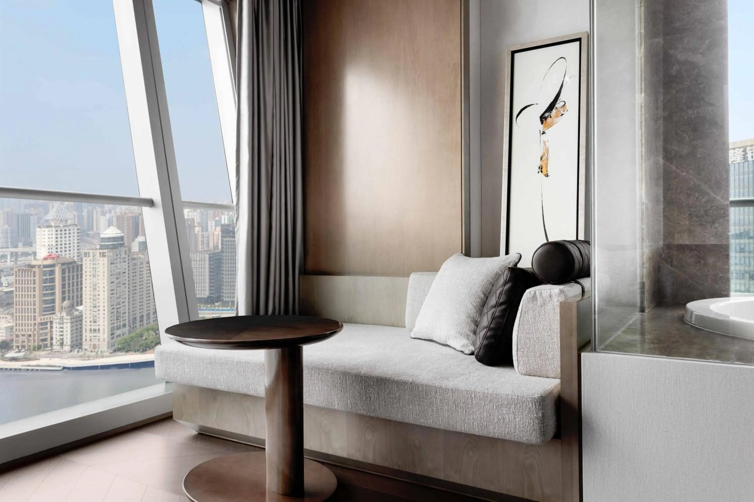 Photo of the whole room, Bed in JW Marriott Marquis Hotel Shanghai Pudong