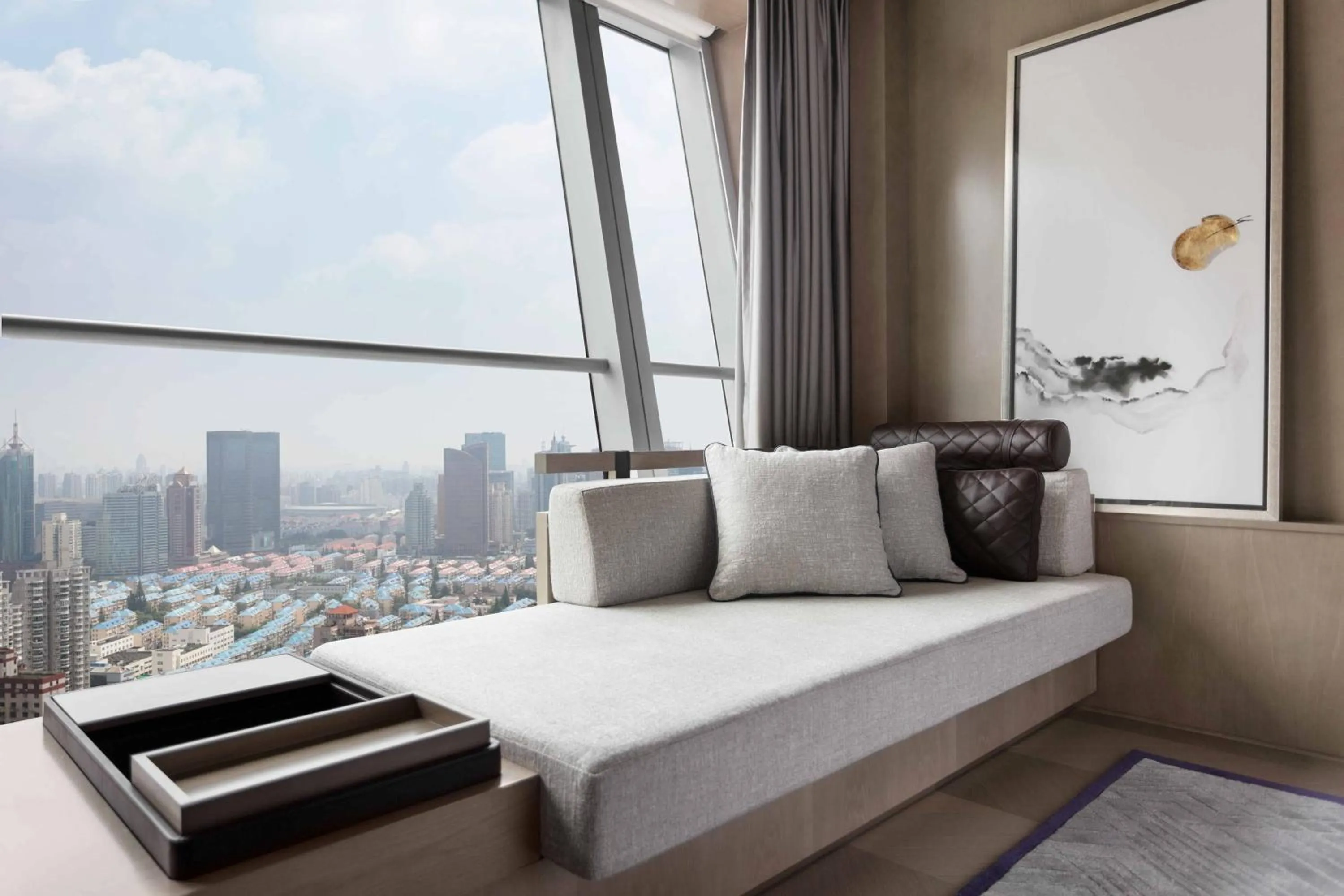 Photo of the whole room, Bed in JW Marriott Marquis Hotel Shanghai Pudong