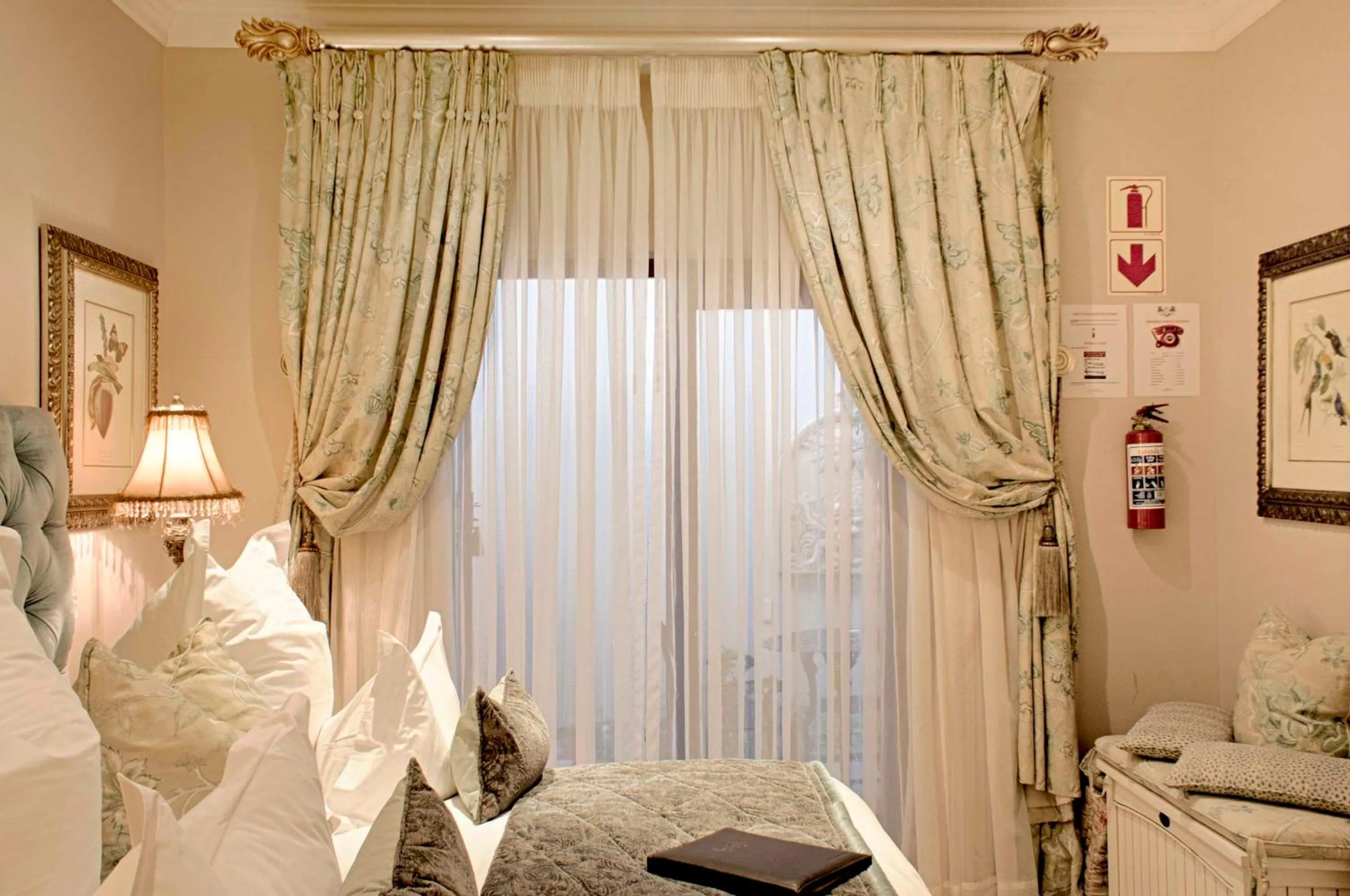 Bed in Mt Bijoux Preferred Accommodation