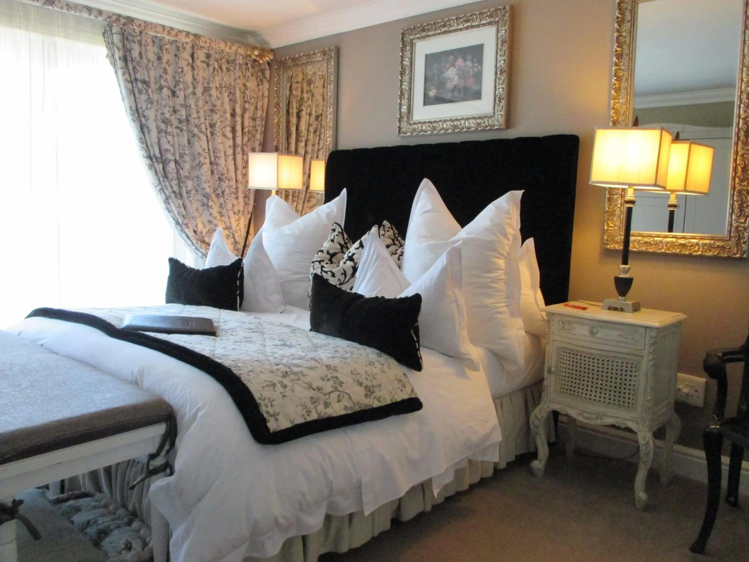 Bed in Mt Bijoux Preferred Accommodation