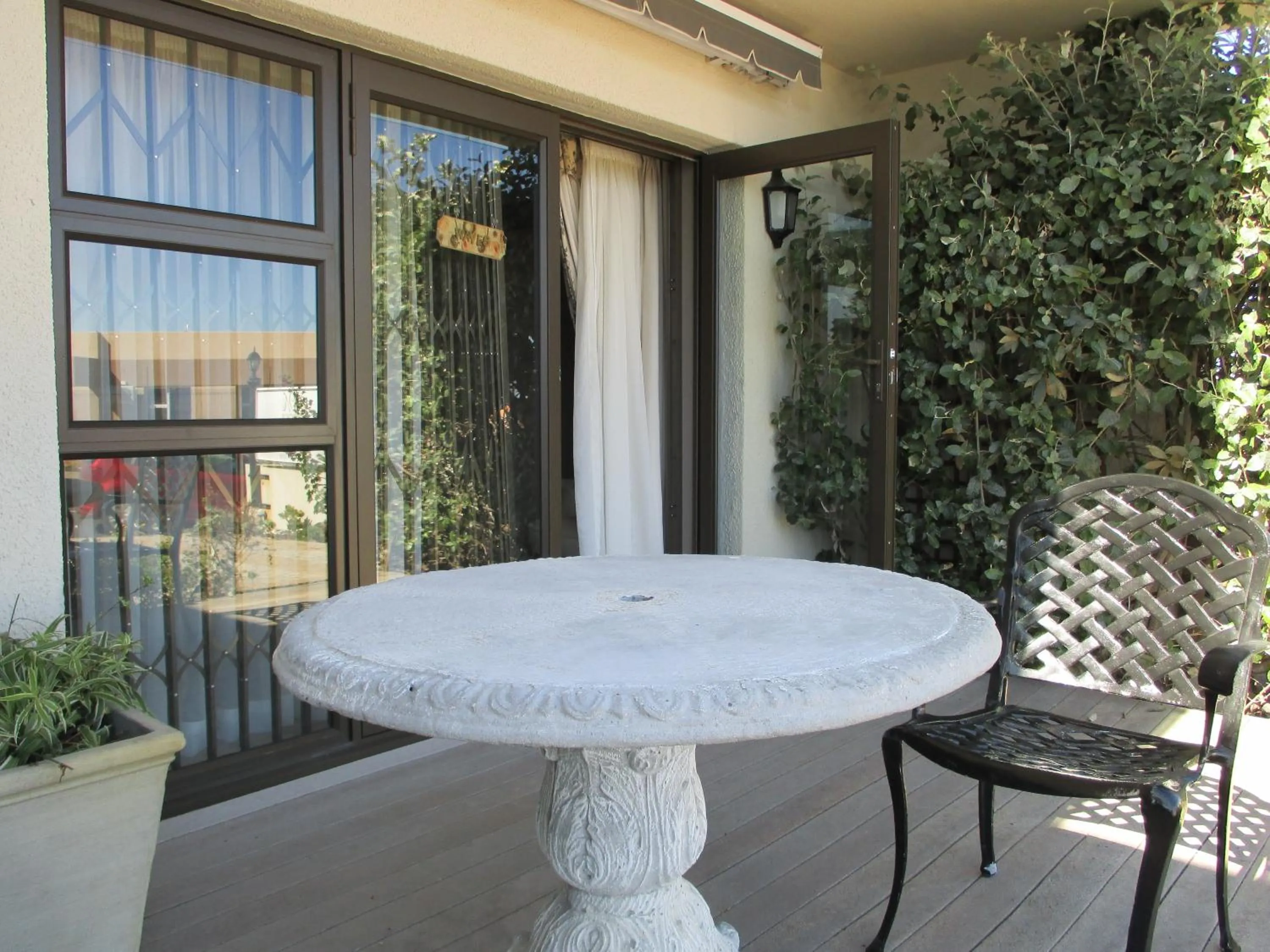 Patio in Mt Bijoux Preferred Accommodation