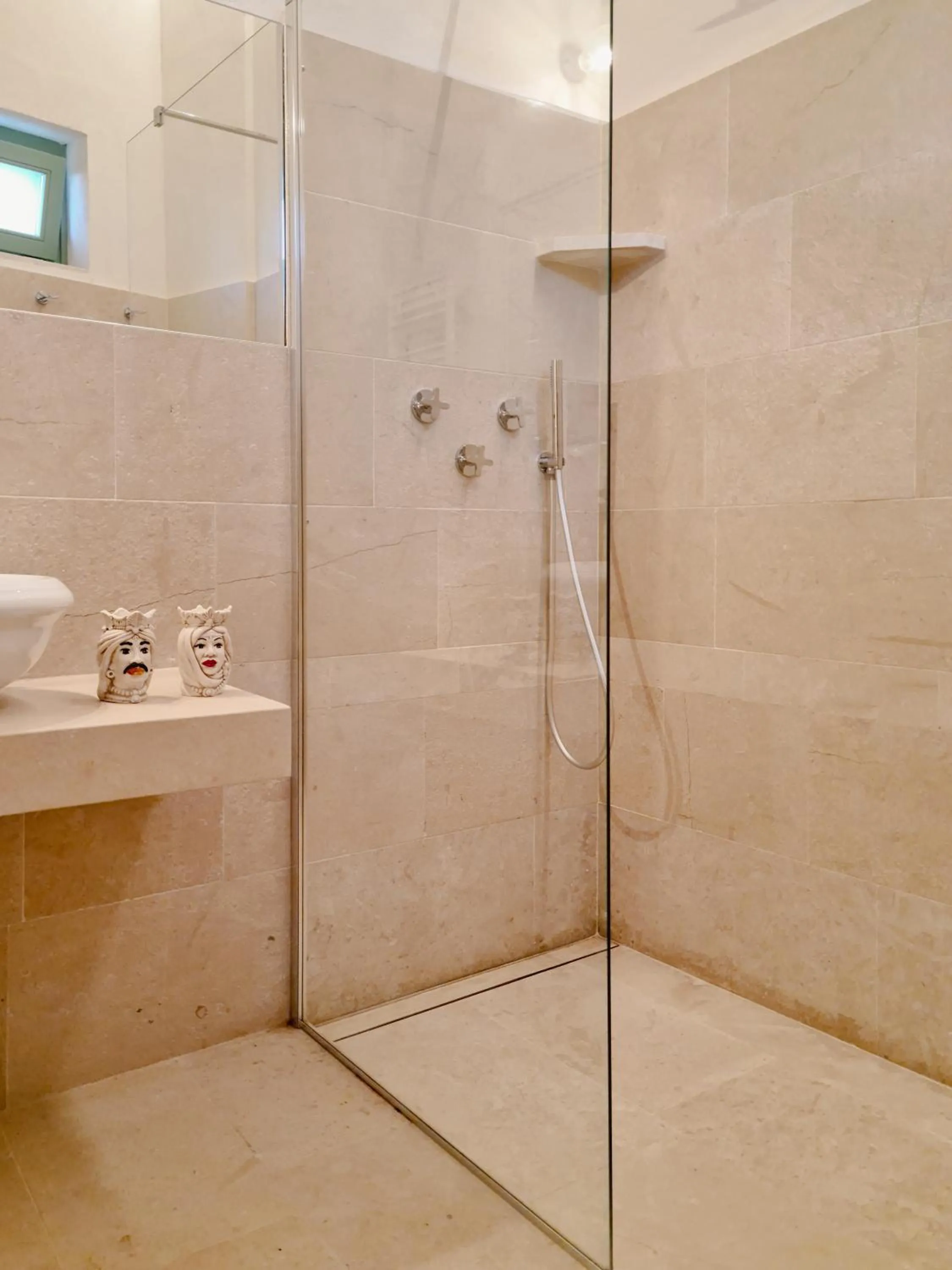 Shower in Relais Terre di Romanello