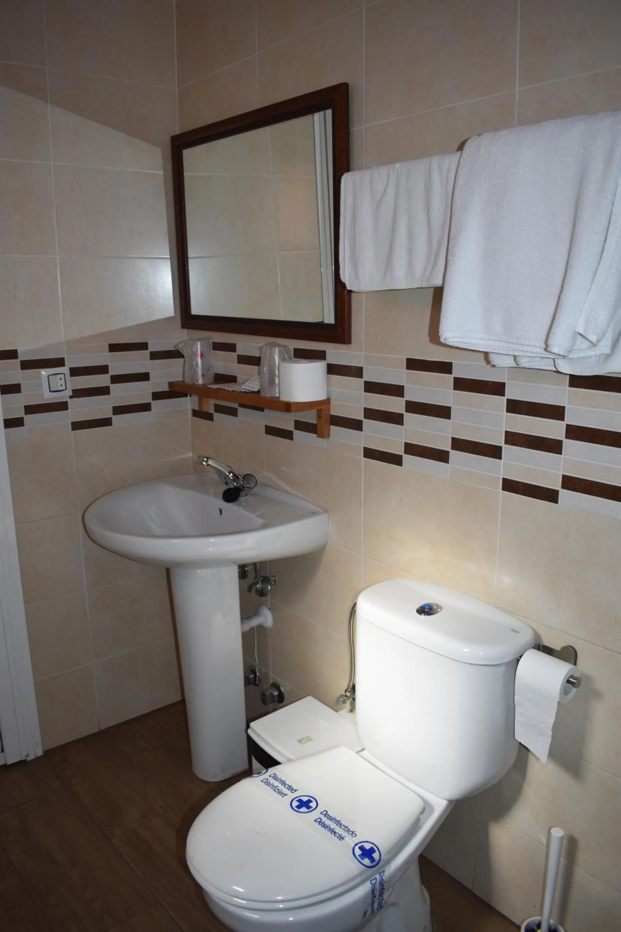 Bathroom in Hostal Alamare