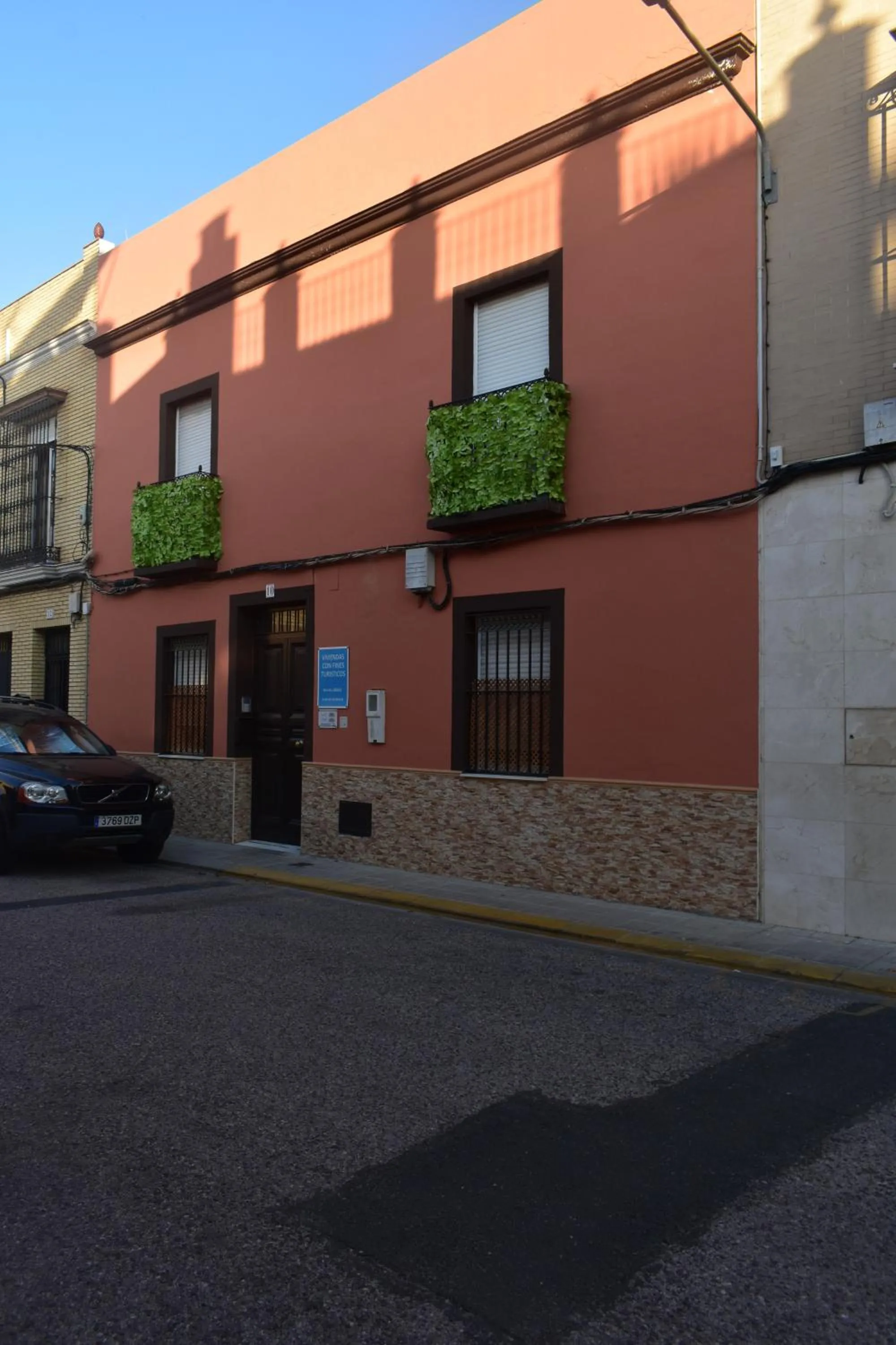 Property building in Hostal Alamare